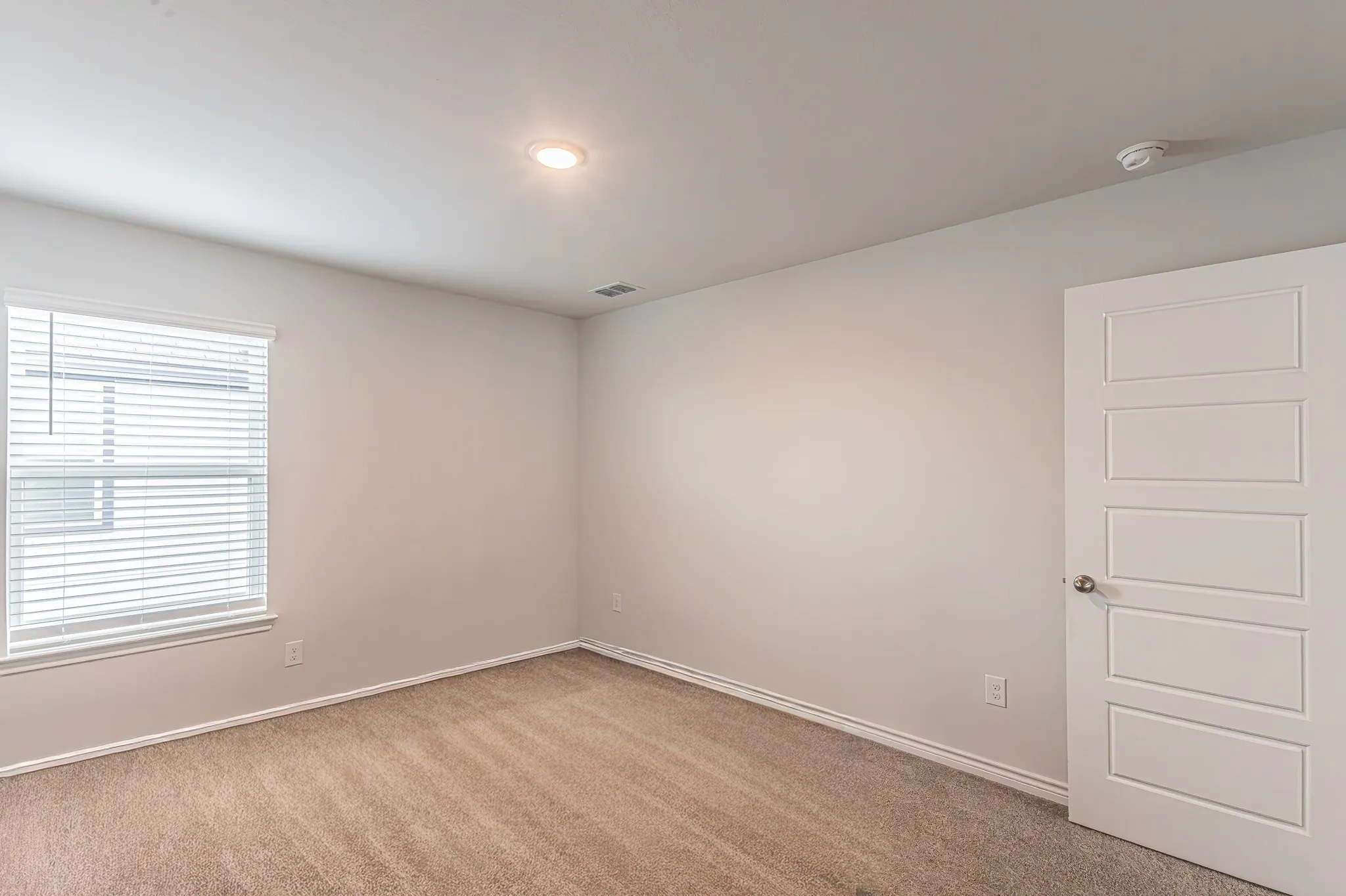 Single Family Residence For Rent in Tarrant County , 2421 Dahlia Drive, Fort Worth, Texas 76123, 4 Bedroom, 3 Bathroom, 2 Garage spaces, 2,032 Sqft, built in 2024, mls#21389383, Real Estate Agent in Fort Worth, Homes For Rent in Tarrant county, Homes For Rent in Fort Worth, Realtor in Fort Worth Texas, Real Estate Brokerage Independent Realty Texas, Luminita Cordes Realtor