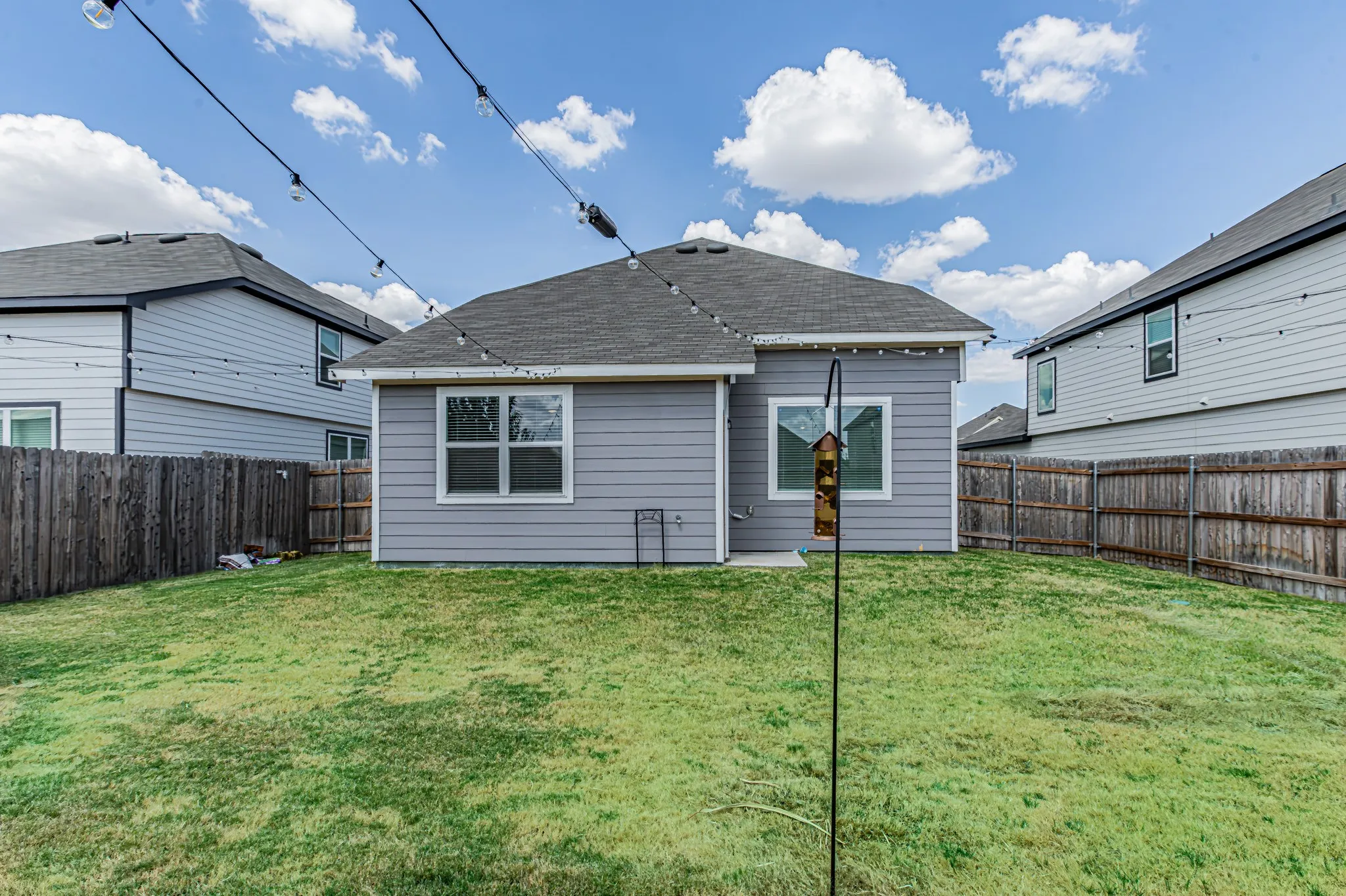 Single Family Residence For Rent in Tarrant County , 2421 Dahlia Drive, Fort Worth, Texas 76123, 4 Bedroom, 3 Bathroom, 2 Garage spaces, 2,032 Sqft, built in 2024, mls#21389383, Real Estate Agent in Fort Worth, Homes For Rent in Tarrant county, Homes For Rent in Fort Worth, Realtor in Fort Worth Texas, Real Estate Brokerage Independent Realty Texas, Luminita Cordes Realtor