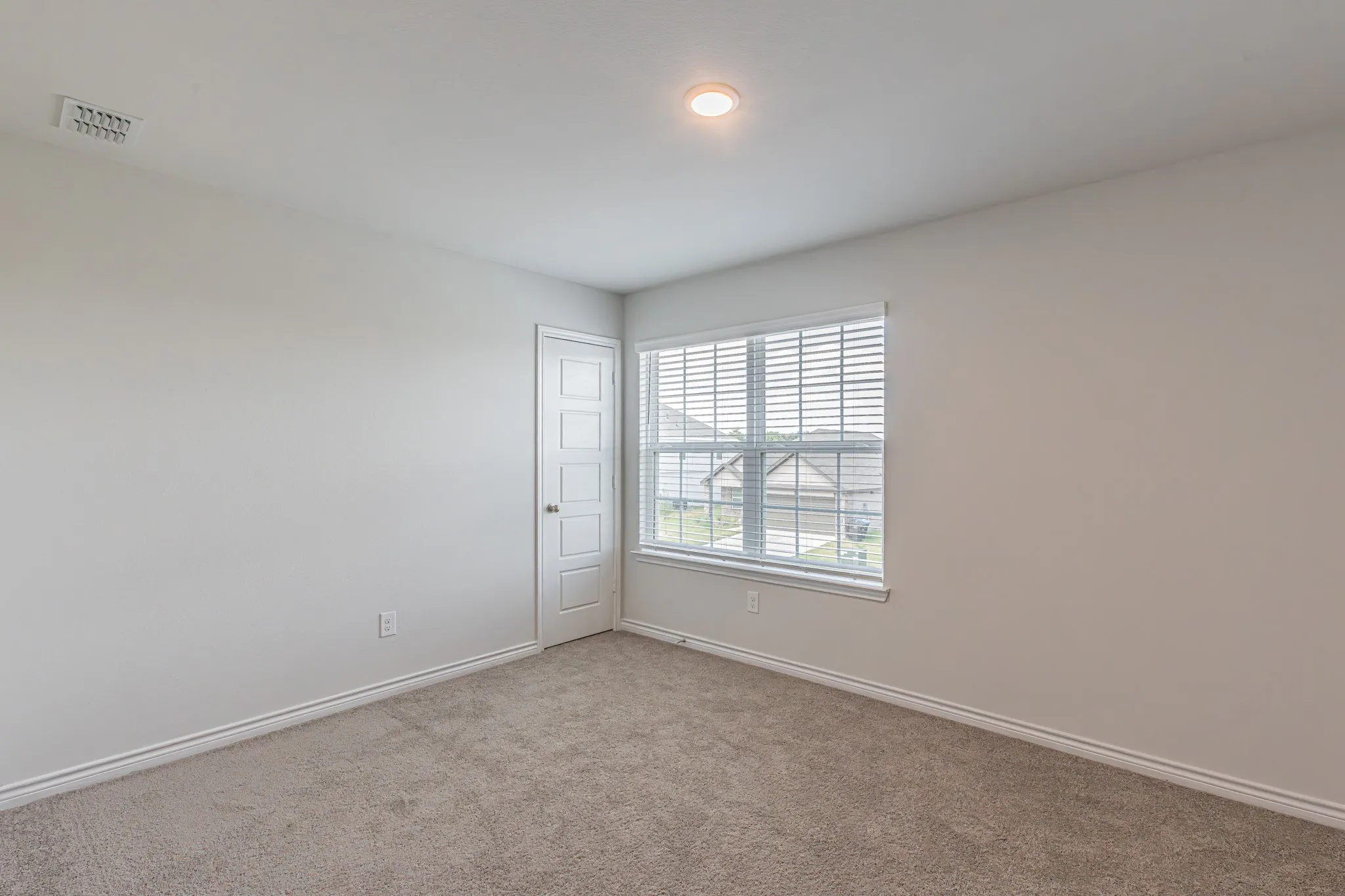 Single Family Residence For Rent in Tarrant County , 2421 Dahlia Drive, Fort Worth, Texas 76123, 4 Bedroom, 3 Bathroom, 2 Garage spaces, 2,032 Sqft, built in 2024, mls#21389383, Real Estate Agent in Fort Worth, Homes For Rent in Tarrant county, Homes For Rent in Fort Worth, Realtor in Fort Worth Texas, Real Estate Brokerage Independent Realty Texas, Luminita Cordes Realtor