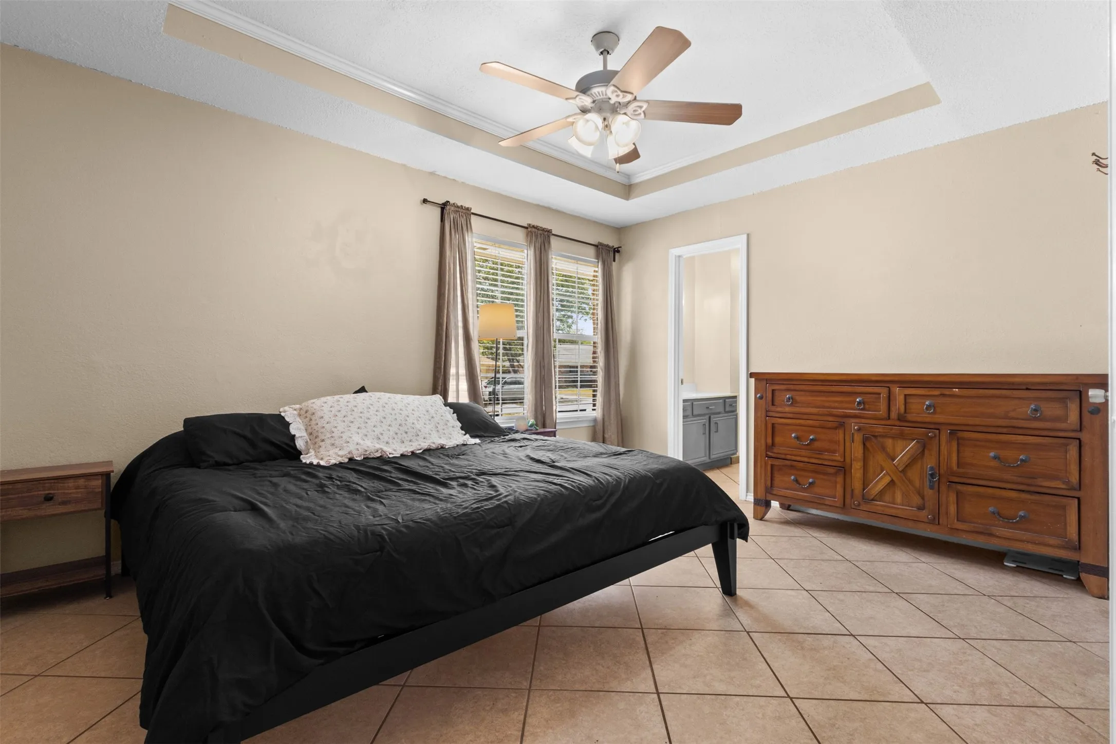 Single Family Residence For Sale in Dallas County , 523 Glen Cove Street, Seagoville, Texas 75159, 3 Bedroom, 2 Bathroom, 1 Garage spaces, 1,217 Sqft, built in 1992, mls#21389467, Real Estate Agent in Seagoville, Homes For Sale in Dallas county, Homes For Sale in Seagoville, Realtor in Seagoville Texas, Real Estate Brokerage Independent Realty Texas, Luminita Cordes Realtor