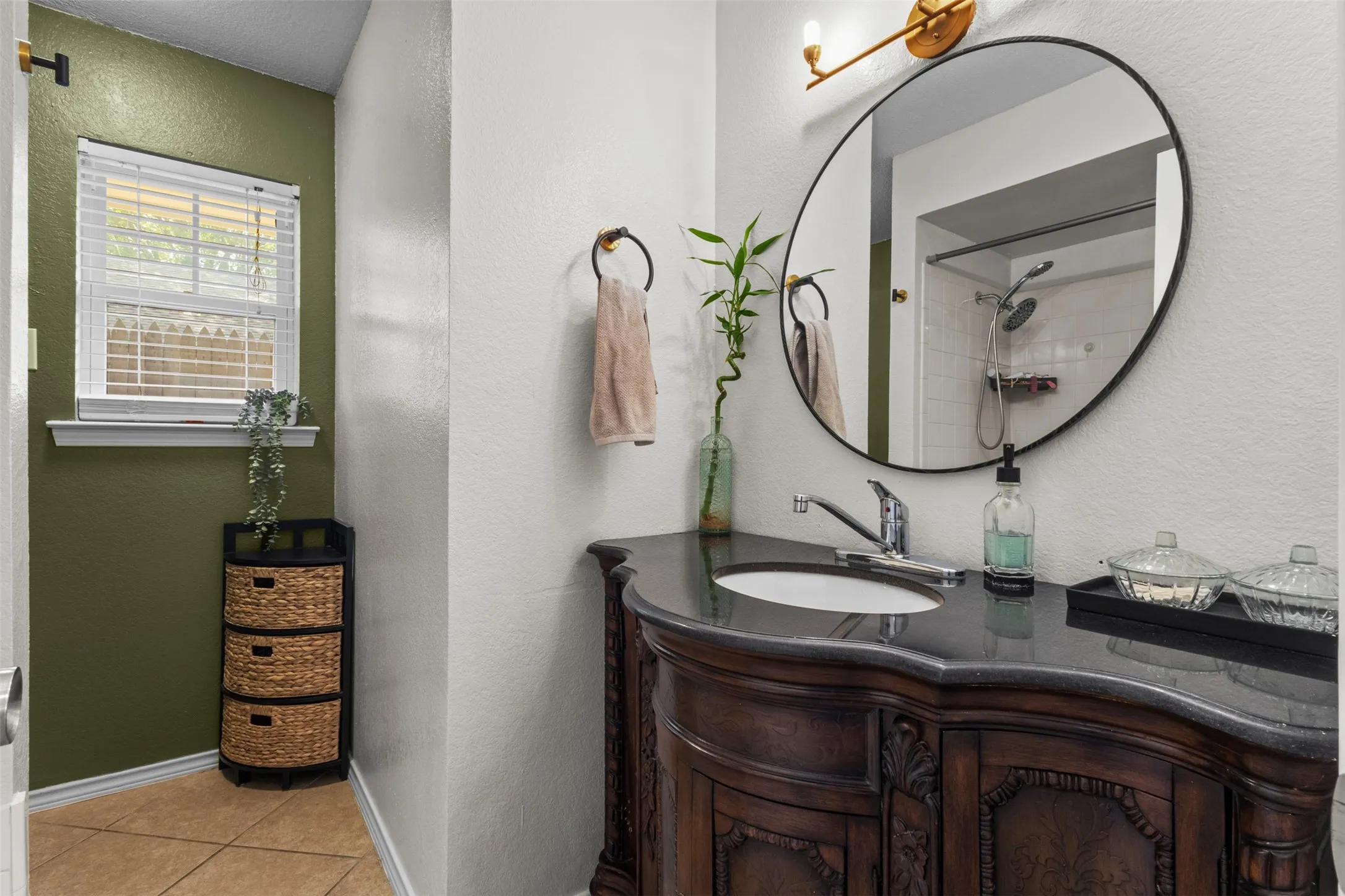 Single Family Residence For Sale in Dallas County , 523 Glen Cove Street, Seagoville, Texas 75159, 3 Bedroom, 2 Bathroom, 1 Garage spaces, 1,217 Sqft, built in 1992, mls#21389467, Real Estate Agent in Seagoville, Homes For Sale in Dallas county, Homes For Sale in Seagoville, Realtor in Seagoville Texas, Real Estate Brokerage Independent Realty Texas, Luminita Cordes Realtor