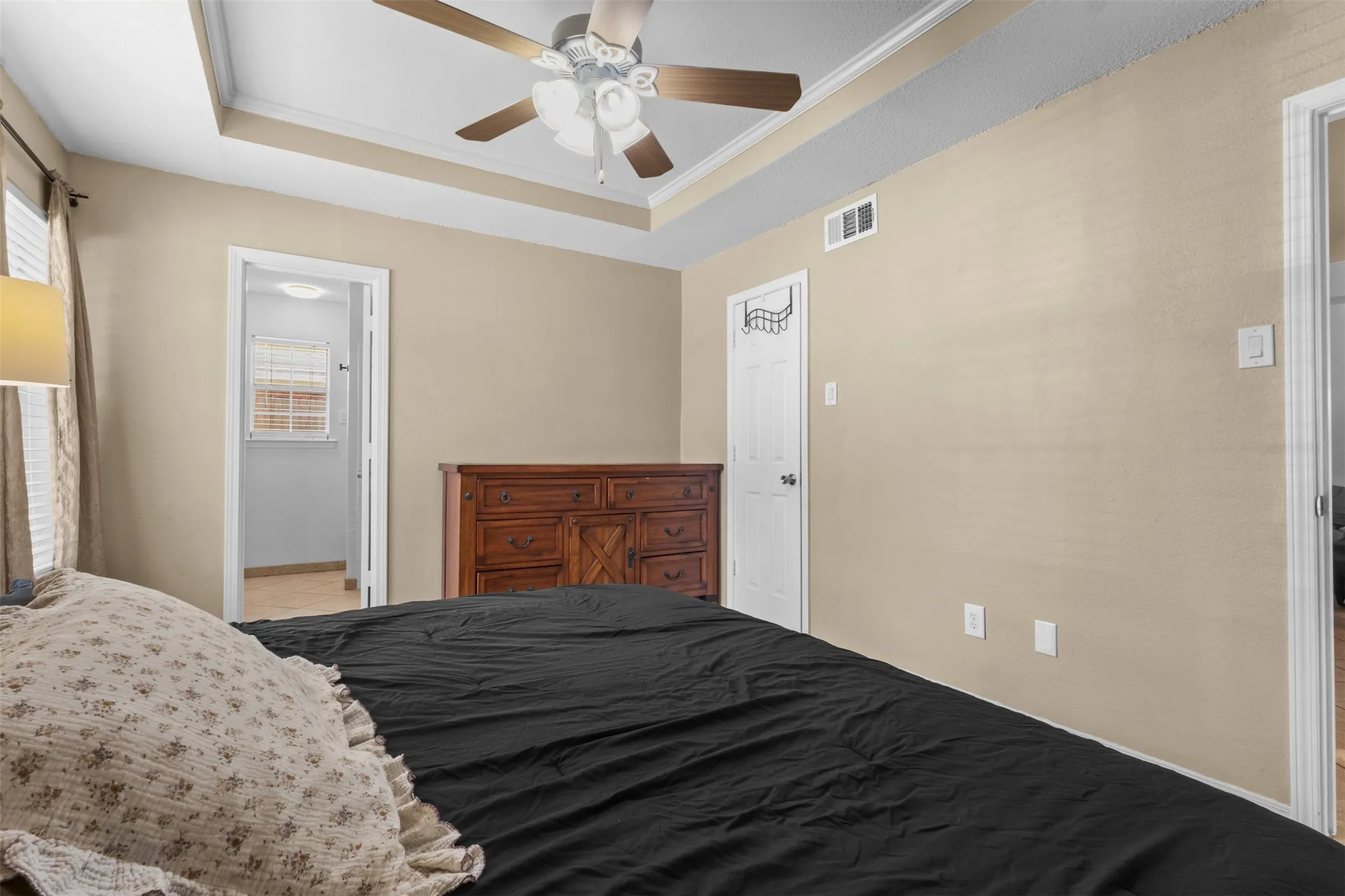 Single Family Residence For Sale in Dallas County , 523 Glen Cove Street, Seagoville, Texas 75159, 3 Bedroom, 2 Bathroom, 1 Garage spaces, 1,217 Sqft, built in 1992, mls#21389467, Real Estate Agent in Seagoville, Homes For Sale in Dallas county, Homes For Sale in Seagoville, Realtor in Seagoville Texas, Real Estate Brokerage Independent Realty Texas, Luminita Cordes Realtor
