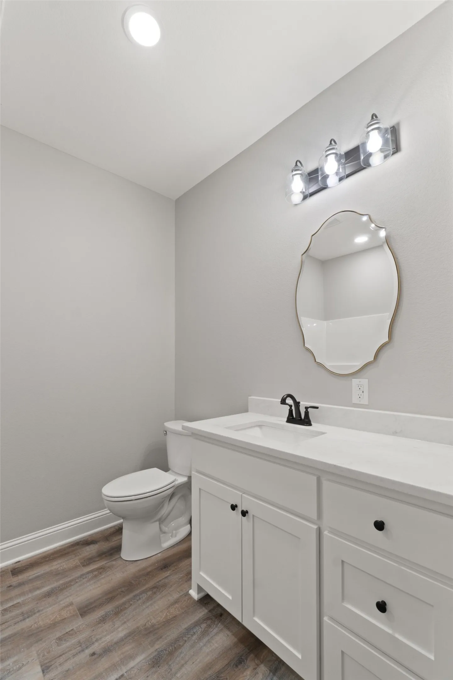 Single Family Residence For Sale in Upshur County , 106 Royal Street, Gilmer, Texas 75645, 3 Bedroom, 2 Bathroom, 2 Garage spaces, 1,589 Sqft, built in 2025, mls#21389476, Real Estate Agent in Gilmer, Homes For Sale in Upshur county, Homes For Sale in Gilmer, Realtor in Gilmer Texas, Real Estate Brokerage Independent Realty Texas, Luminita Cordes Realtor