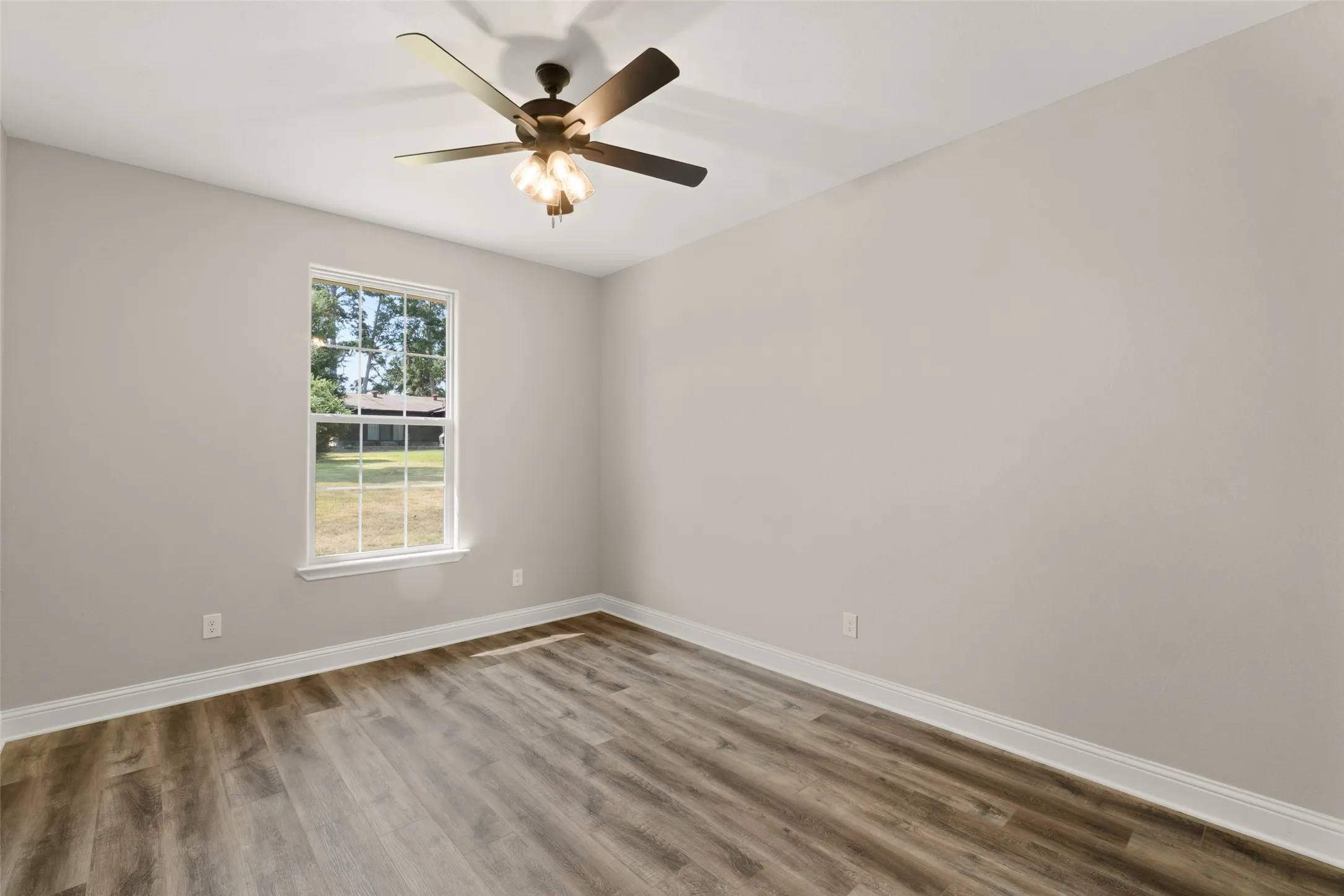 Single Family Residence For Sale in Upshur County , 106 Royal Street, Gilmer, Texas 75645, 3 Bedroom, 2 Bathroom, 2 Garage spaces, 1,589 Sqft, built in 2025, mls#21389476, Real Estate Agent in Gilmer, Homes For Sale in Upshur county, Homes For Sale in Gilmer, Realtor in Gilmer Texas, Real Estate Brokerage Independent Realty Texas, Luminita Cordes Realtor