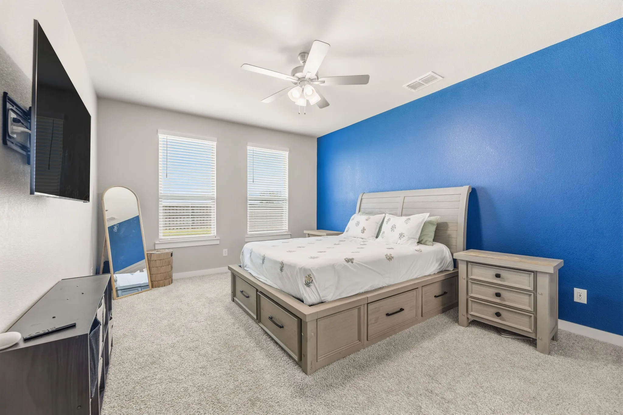Owners bedroom downstairs