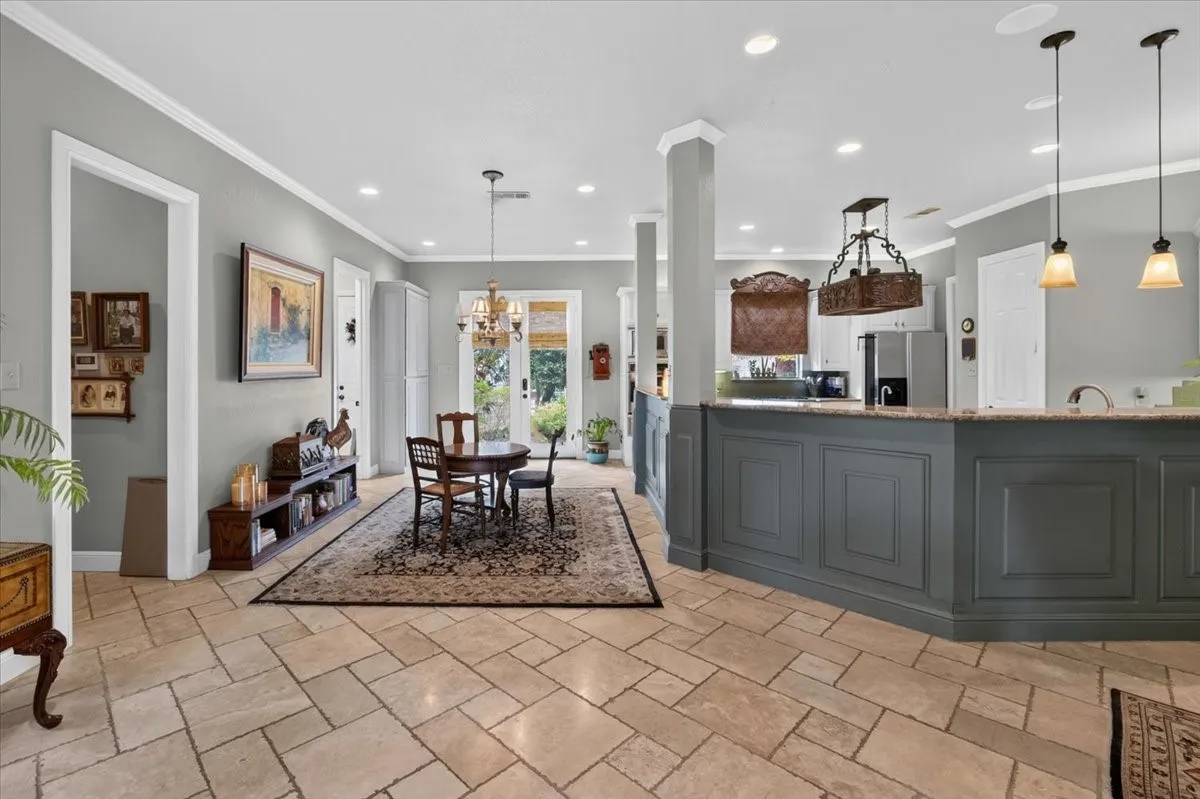 Single Family Residence For Sale in Tarrant County , 5133 Sealands Lane, Fort Worth, Texas 76116, 3 Bedroom, 3 Bathroom, 2 Garage spaces, 3,133 Sqft, built in 2003, mls#21388953, Real Estate Agent in Fort Worth, Homes For Sale in Tarrant county, Homes For Sale in Fort Worth, Realtor in Fort Worth Texas, Real Estate Brokerage Independent Realty Texas, Luminita Cordes Realtor