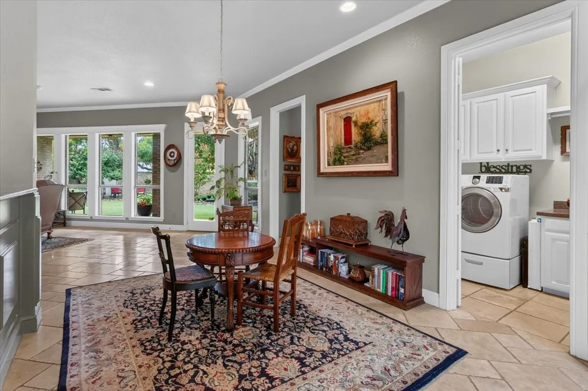 Single Family Residence For Sale in Tarrant County , 5133 Sealands Lane, Fort Worth, Texas 76116, 3 Bedroom, 3 Bathroom, 2 Garage spaces, 3,133 Sqft, built in 2003, mls#21388953, Real Estate Agent in Fort Worth, Homes For Sale in Tarrant county, Homes For Sale in Fort Worth, Realtor in Fort Worth Texas, Real Estate Brokerage Independent Realty Texas, Luminita Cordes Realtor