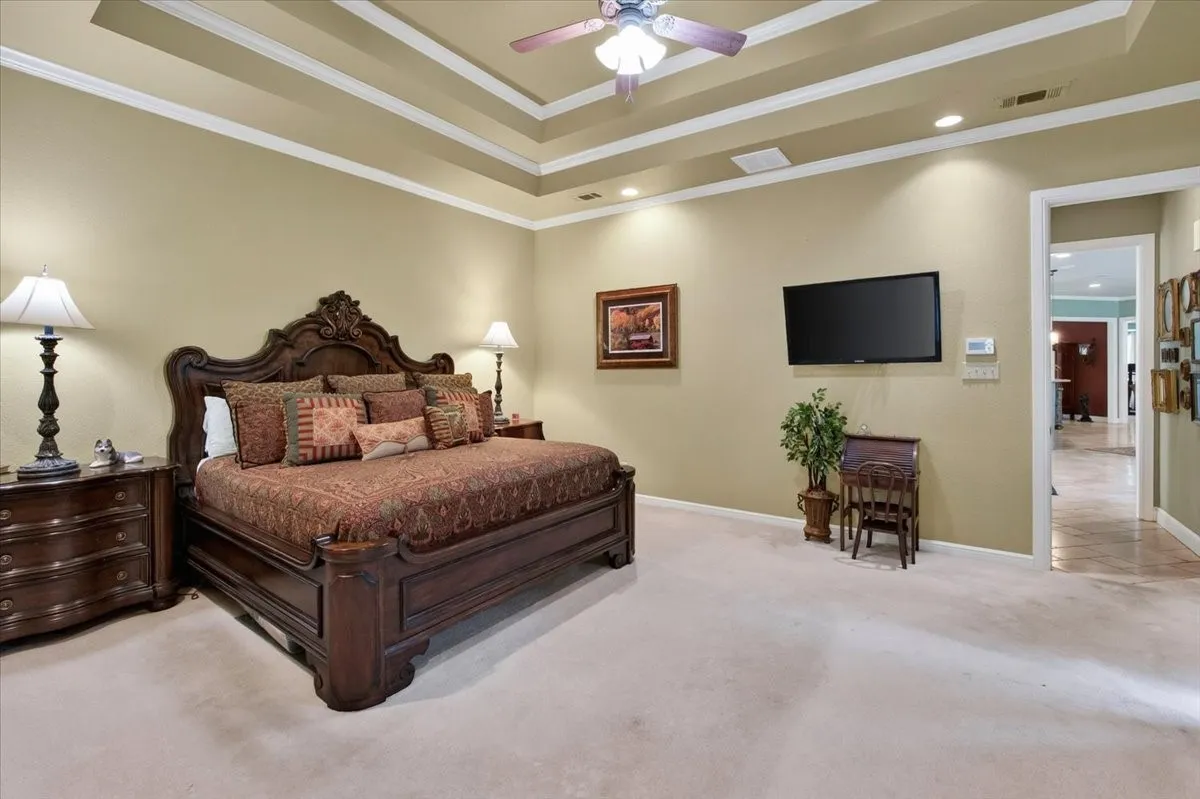 Single Family Residence For Sale in Tarrant County , 5133 Sealands Lane, Fort Worth, Texas 76116, 3 Bedroom, 3 Bathroom, 2 Garage spaces, 3,133 Sqft, built in 2003, mls#21388953, Real Estate Agent in Fort Worth, Homes For Sale in Tarrant county, Homes For Sale in Fort Worth, Realtor in Fort Worth Texas, Real Estate Brokerage Independent Realty Texas, Luminita Cordes Realtor