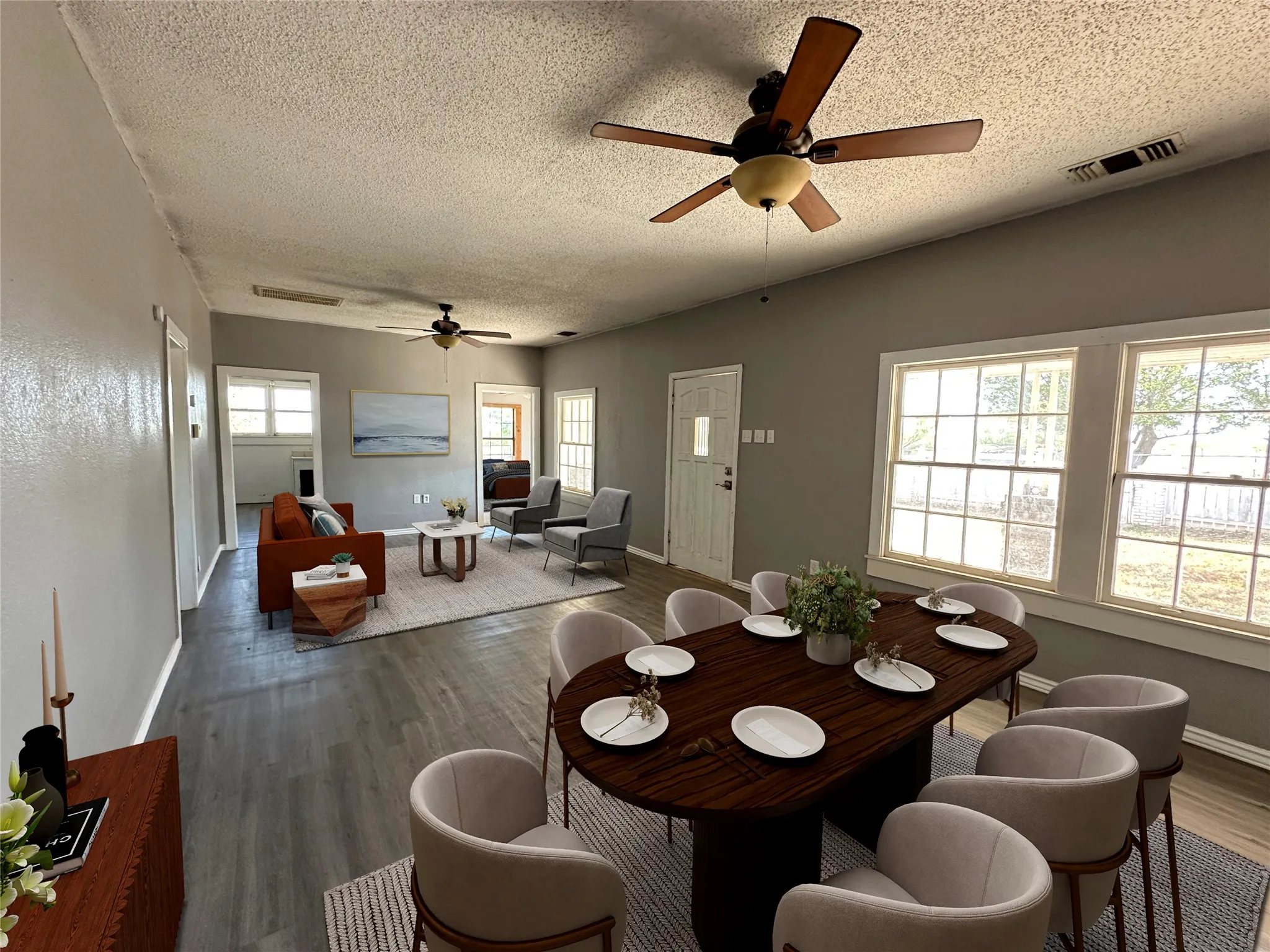 Single Family Residence For Sale in Nolan County , 510 County Road 129, Trent, Texas 79561, 2 Bedroom, 2 Bathroom, Garage spaces, 1,671 Sqft, built in 1971, mls#21389474, Real Estate Agent in Trent, Homes For Sale in Nolan county, Homes For Sale in Trent, Realtor in Trent Texas, Real Estate Brokerage Independent Realty Texas, Luminita Cordes Realtor