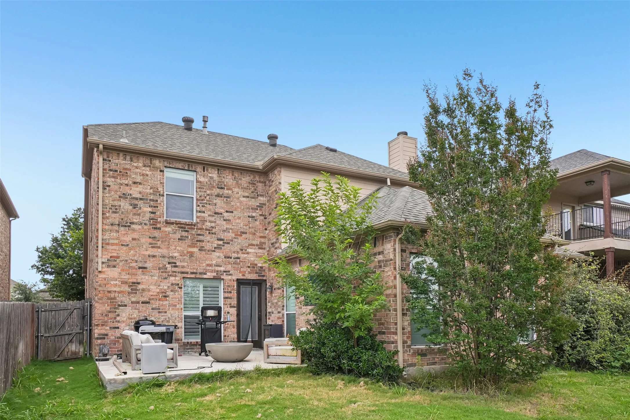 Single Family Residence For Sale in Tarrant County , 8520 Hornbeam Drive, Fort Worth, Texas 76123, 4 Bedroom, 4 Bathroom, 2 Garage spaces, 2,621 Sqft, built in 2007, mls#21387999, Real Estate Agent in Fort Worth, Homes For Sale in Tarrant county, Homes For Sale in Fort Worth, Realtor in Fort Worth Texas, Real Estate Brokerage Independent Realty Texas, Luminita Cordes Realtor