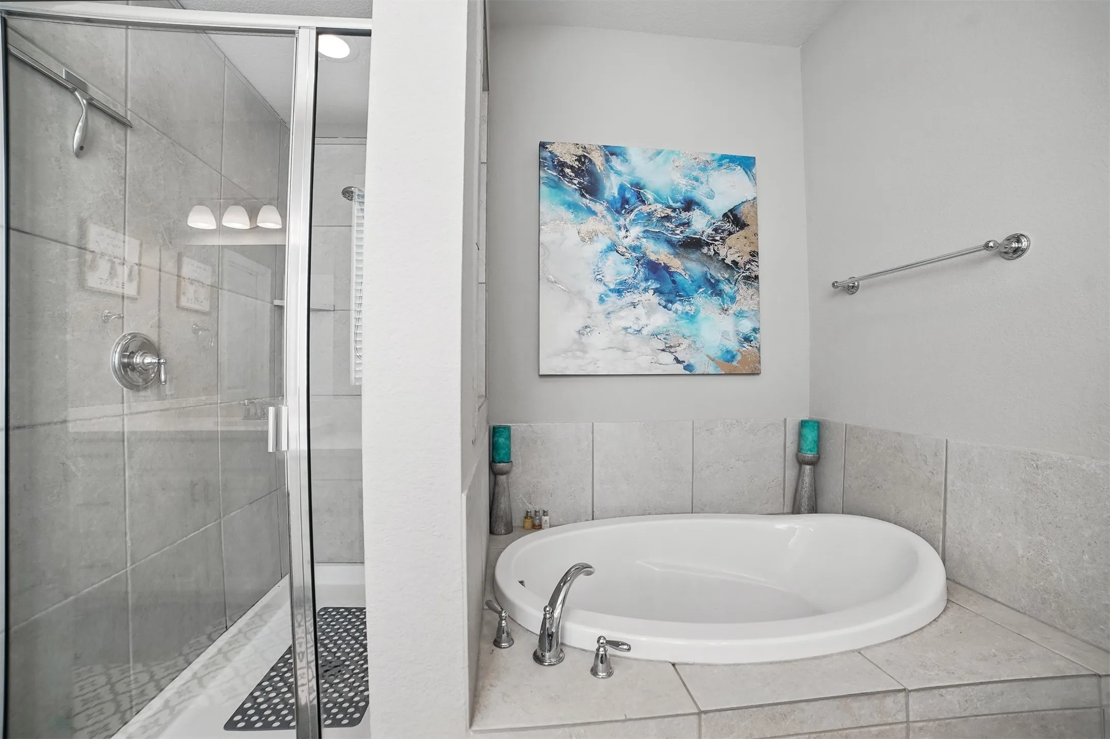 Single Family Residence For Sale in Kaufman County , 1306 Torrington Lane, Forney, Texas 75126, 4 Bedroom, 3 Bathroom, 2 Garage spaces, 3,009 Sqft, built in 2017, mls#21388152, Real Estate Agent in Forney, Homes For Sale in Kaufman county, Homes For Sale in Forney, Realtor in Forney Texas, Real Estate Brokerage Independent Realty Texas, Luminita Cordes Realtor