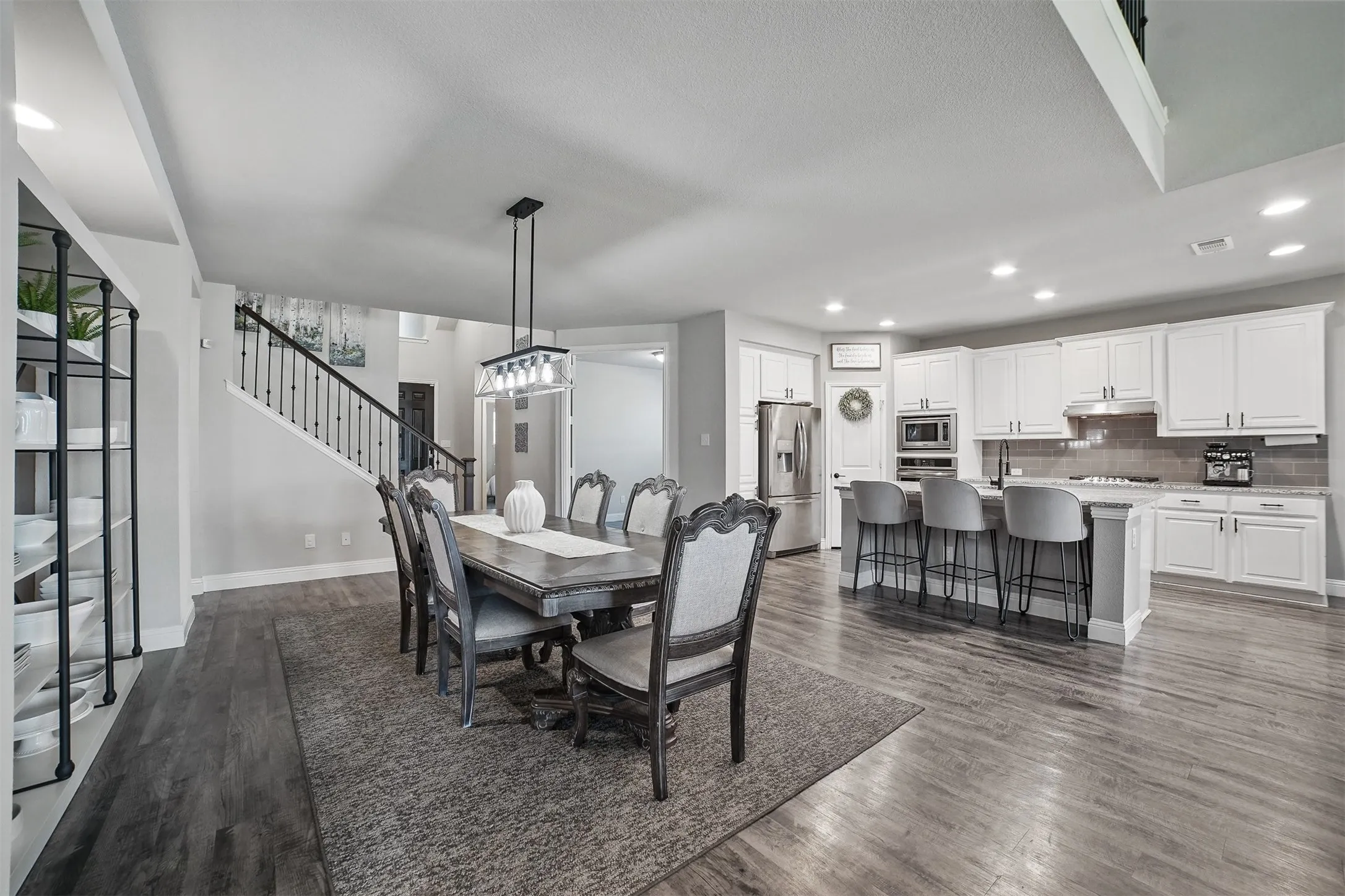 Single Family Residence For Sale in Kaufman County , 1306 Torrington Lane, Forney, Texas 75126, 4 Bedroom, 3 Bathroom, 2 Garage spaces, 3,009 Sqft, built in 2017, mls#21388152, Real Estate Agent in Forney, Homes For Sale in Kaufman county, Homes For Sale in Forney, Realtor in Forney Texas, Real Estate Brokerage Independent Realty Texas, Luminita Cordes Realtor