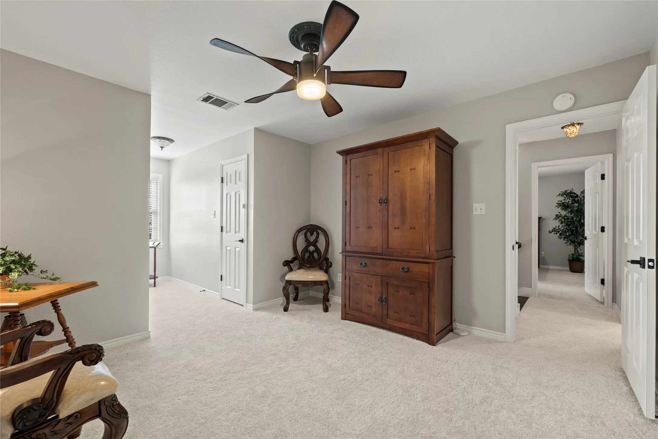 Single Family Residence For Sale in Fannin County , 7987 S State Highway 78 Highway, Leonard, Texas 75452, 3 Bedroom, 4 Bathroom, 2 Garage spaces, 2,753 Sqft, built in 2002, mls#21389497, Real Estate Agent in Leonard, Homes For Sale in Fannin county, Homes For Sale in Leonard, Realtor in Leonard Texas, Real Estate Brokerage Independent Realty Texas, Luminita Cordes Realtor