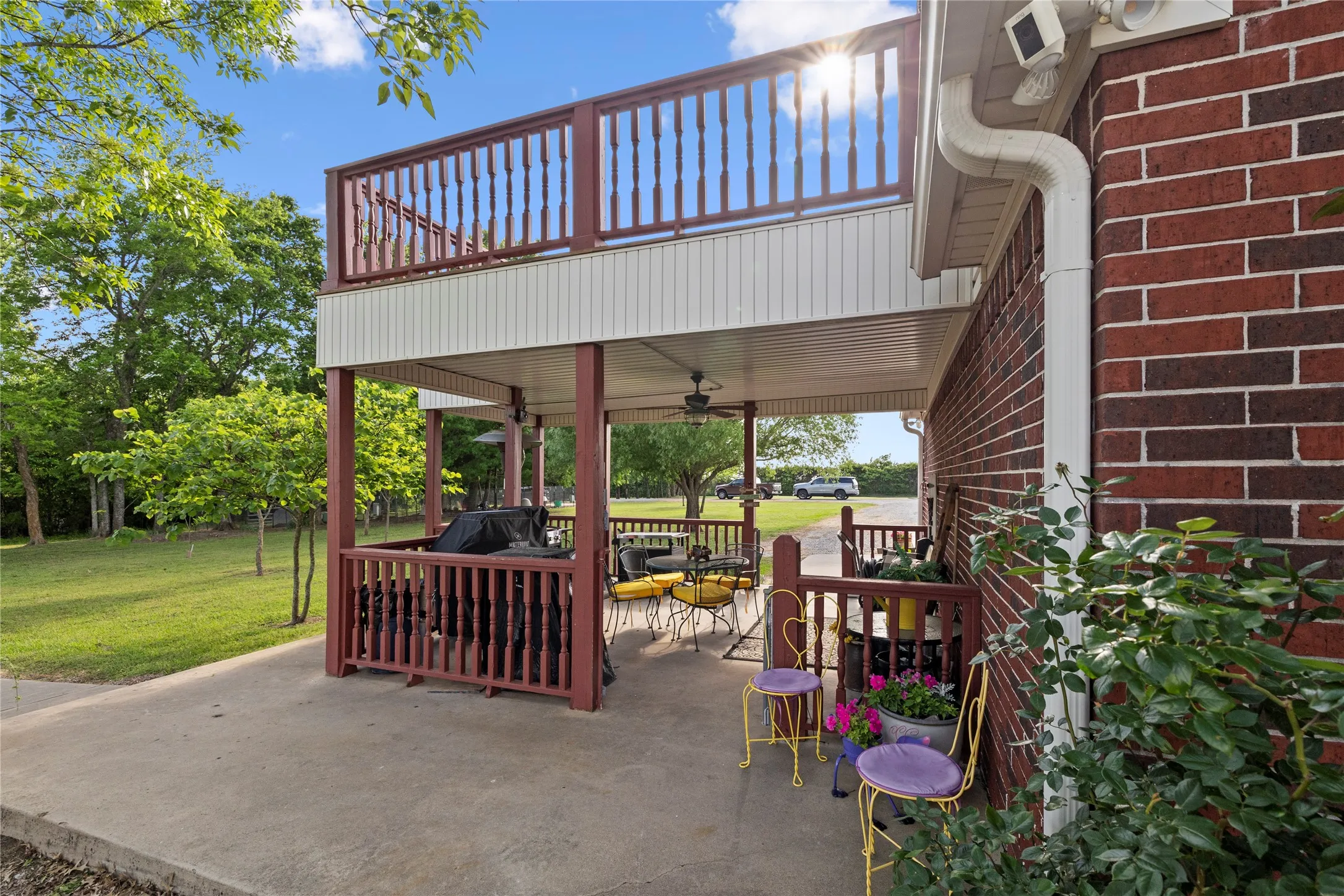 Single Family Residence For Sale in Fannin County , 7987 S State Highway 78 Highway, Leonard, Texas 75452, 3 Bedroom, 4 Bathroom, 2 Garage spaces, 2,753 Sqft, built in 2002, mls#21389497, Real Estate Agent in Leonard, Homes For Sale in Fannin county, Homes For Sale in Leonard, Realtor in Leonard Texas, Real Estate Brokerage Independent Realty Texas, Luminita Cordes Realtor