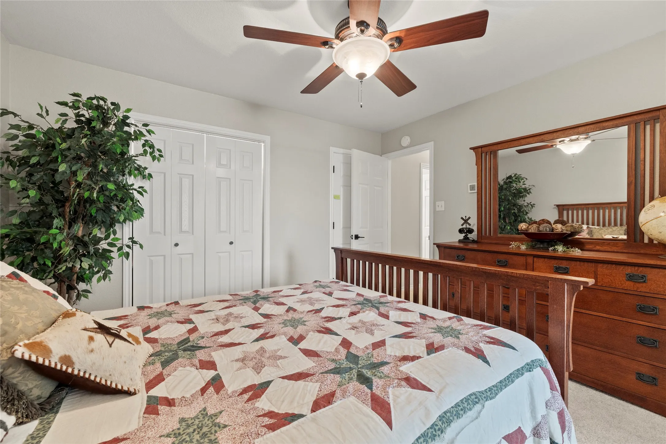 Single Family Residence For Sale in Fannin County , 7987 S State Highway 78 Highway, Leonard, Texas 75452, 3 Bedroom, 4 Bathroom, 2 Garage spaces, 2,753 Sqft, built in 2002, mls#21389497, Real Estate Agent in Leonard, Homes For Sale in Fannin county, Homes For Sale in Leonard, Realtor in Leonard Texas, Real Estate Brokerage Independent Realty Texas, Luminita Cordes Realtor