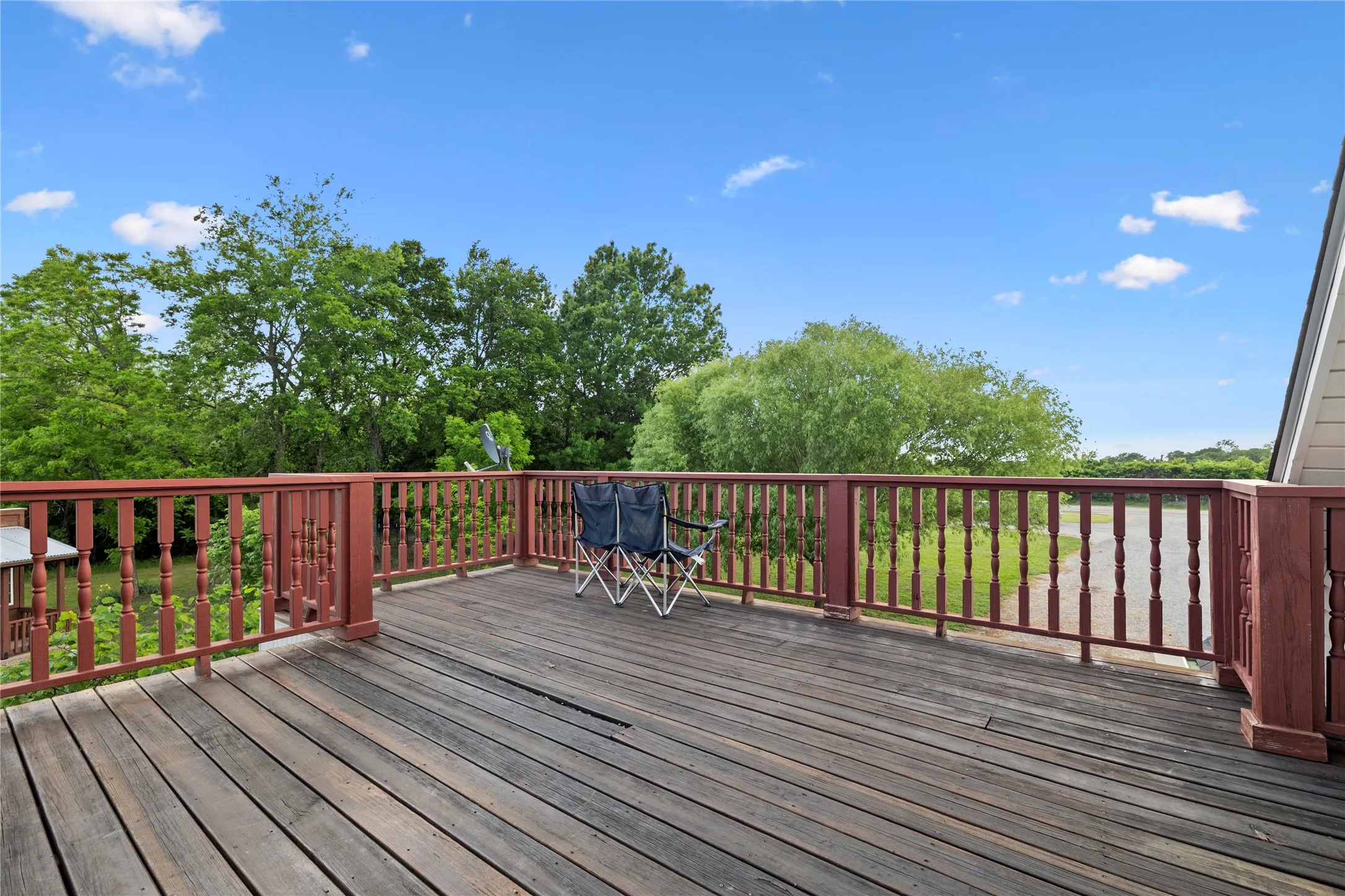 Single Family Residence For Sale in Fannin County , 7987 S State Highway 78 Highway, Leonard, Texas 75452, 3 Bedroom, 4 Bathroom, 2 Garage spaces, 2,753 Sqft, built in 2002, mls#21389497, Real Estate Agent in Leonard, Homes For Sale in Fannin county, Homes For Sale in Leonard, Realtor in Leonard Texas, Real Estate Brokerage Independent Realty Texas, Luminita Cordes Realtor