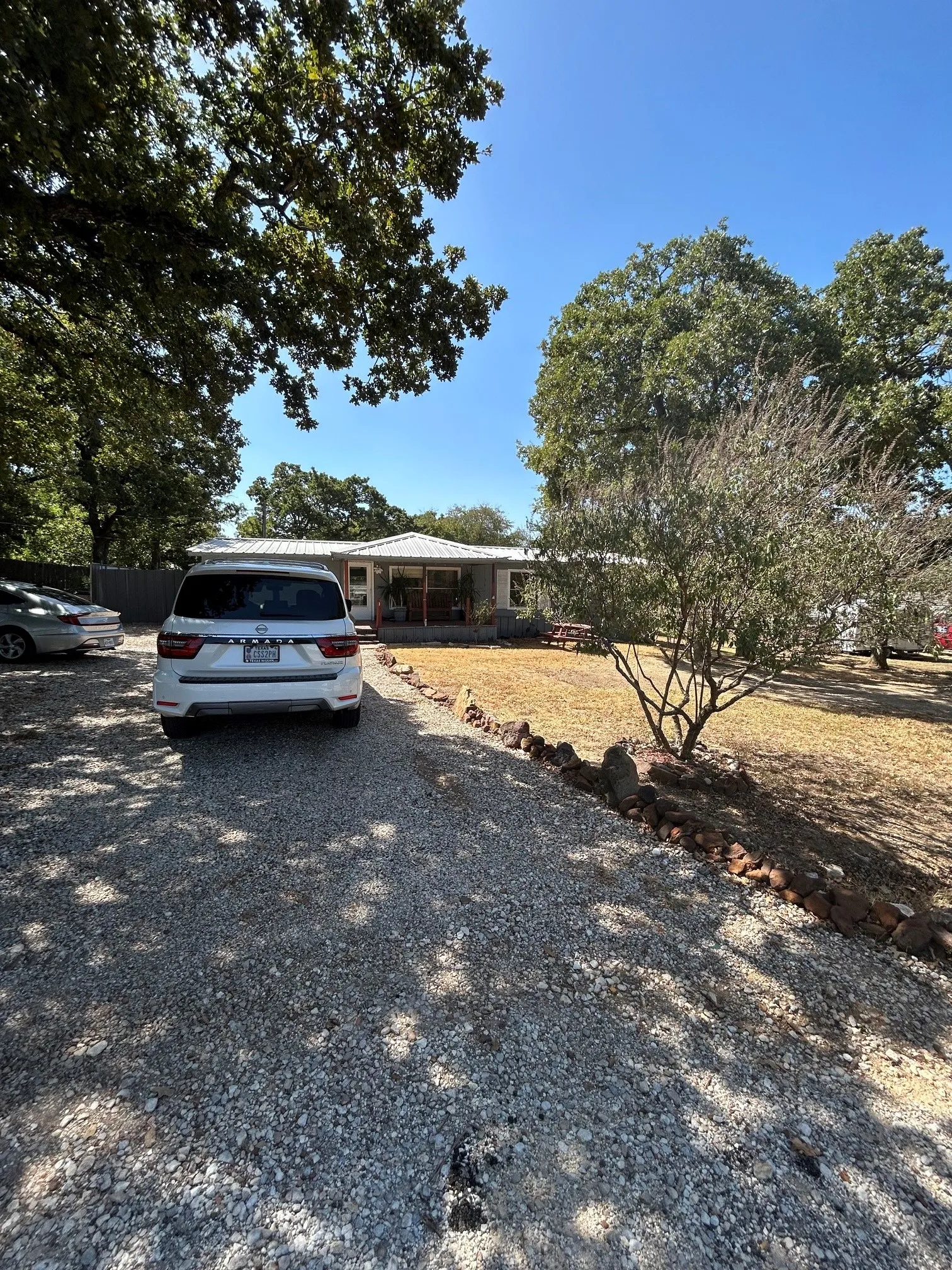 Manufactured Home For Sale in Johnson County , 3716 Falconcrest Drive, Joshua, Texas 76058, 3 Bedroom, 2 Bathroom, Garage spaces, 1,568 Sqft, built in 1986, mls#21389498, Real Estate Agent in Joshua, Homes For Sale in Johnson county, Homes For Sale in Joshua, Realtor in Joshua Texas, Real Estate Brokerage Independent Realty Texas, Luminita Cordes Realtor