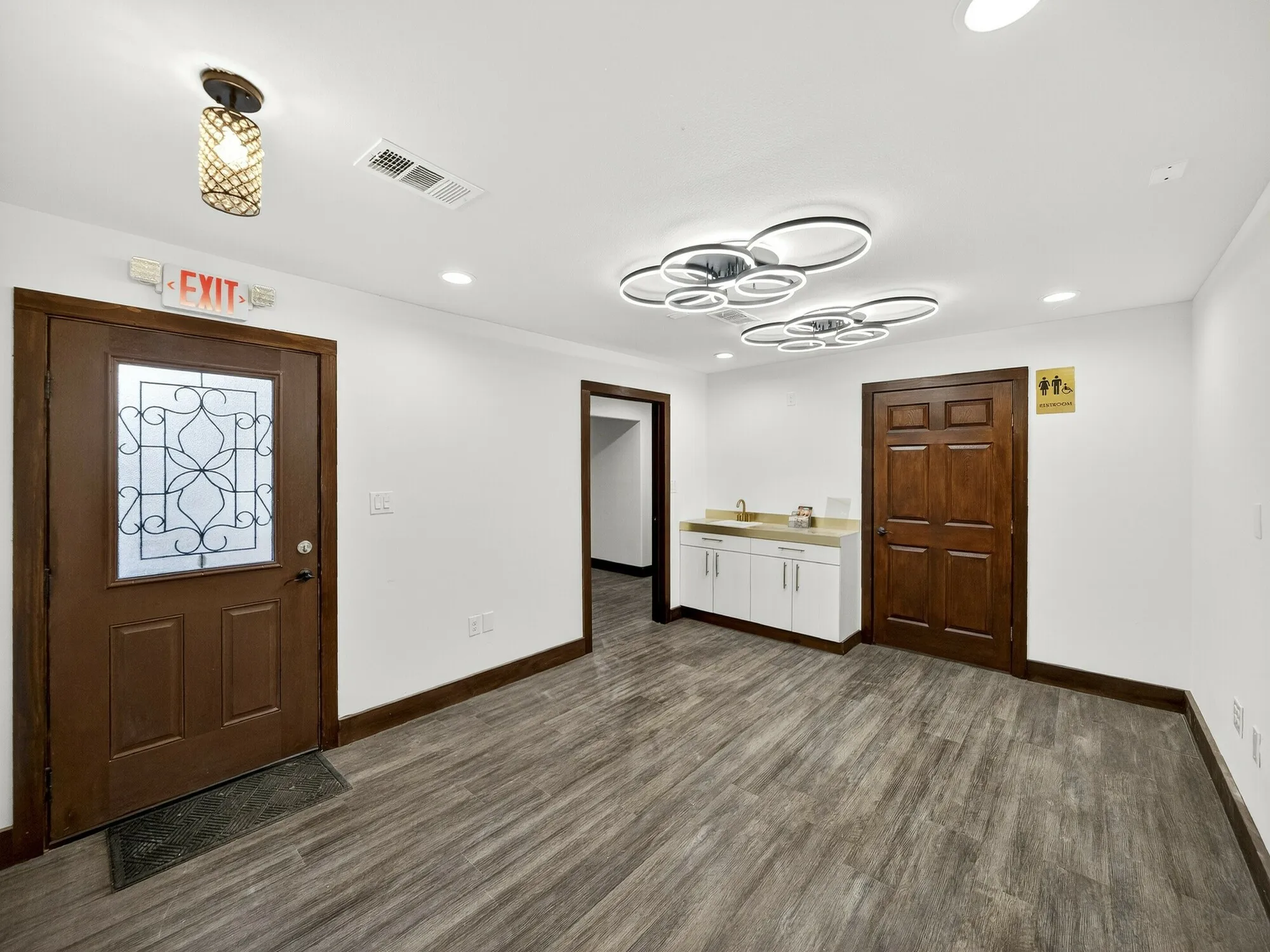 Office For Rent in Collin County , 213 Mckinney Avenue, Princeton, Texas 75407, 0, 0, Garage spaces, 0 Sqft, built in 1952, mls#21389499, Real Estate Agent in Princeton, Homes For Rent in Collin county, Homes For Rent in Princeton, Realtor in Princeton Texas, Real Estate Brokerage Independent Realty Texas, Luminita Cordes Realtor