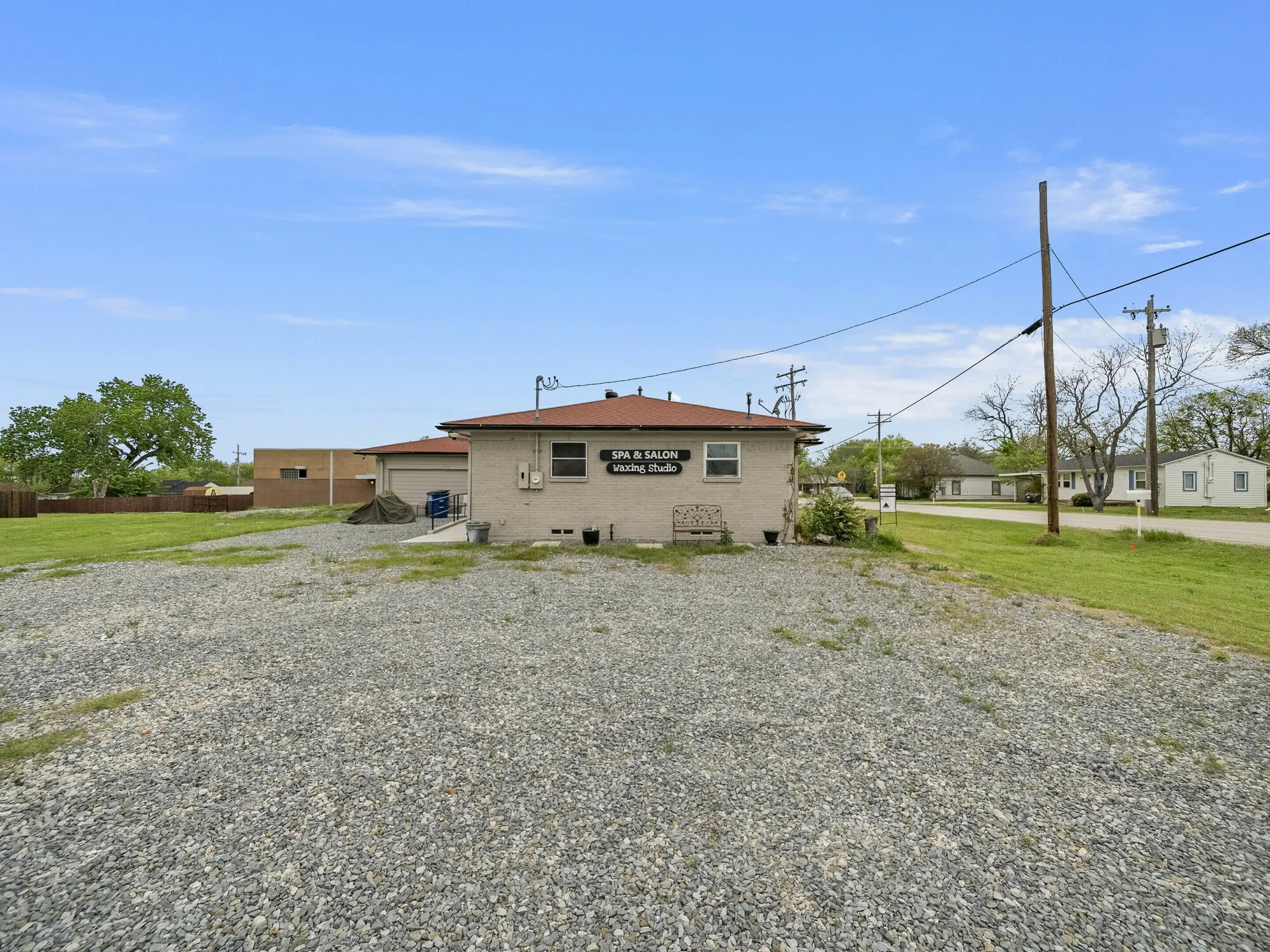 Office For Rent in Collin County , 213 Mckinney Avenue, Princeton, Texas 75407, 0, 0, Garage spaces, 0 Sqft, built in 1952, mls#21389499, Real Estate Agent in Princeton, Homes For Rent in Collin county, Homes For Rent in Princeton, Realtor in Princeton Texas, Real Estate Brokerage Independent Realty Texas, Luminita Cordes Realtor