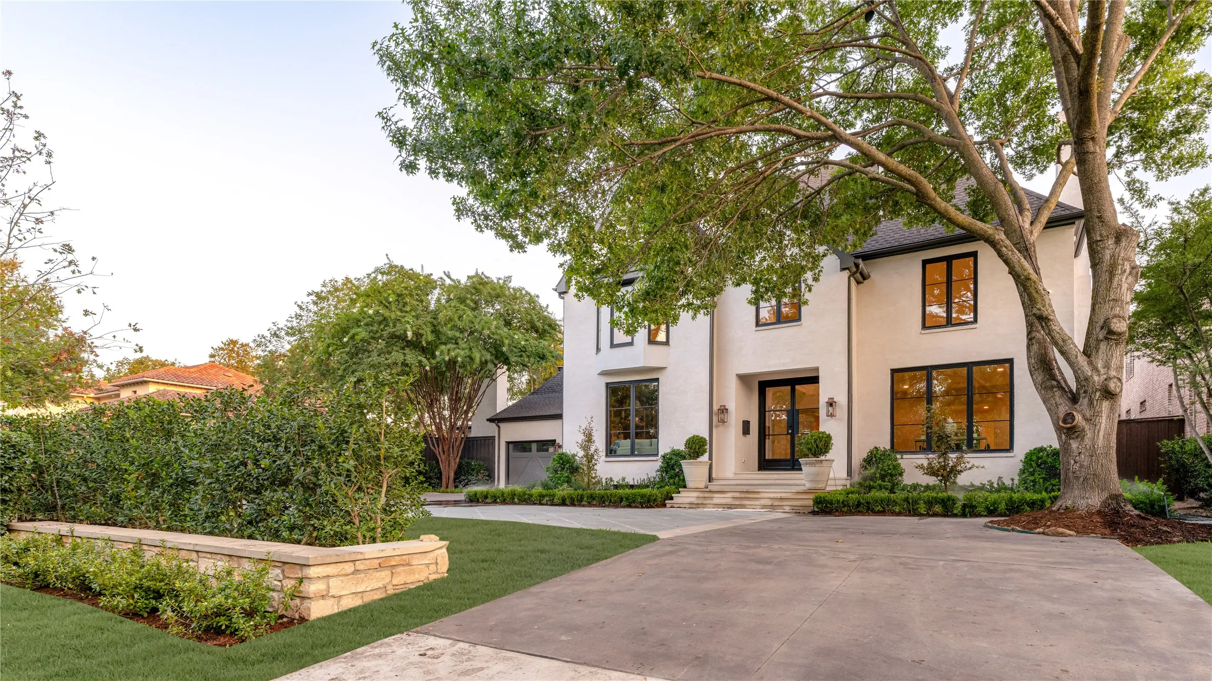 Single Family Residence For Sale in Dallas County , 6810 Mimosa Lane, Dallas, Texas 75230, 5 Bedroom, 7 Bathroom, 2 Garage spaces, 8,021 Sqft, built in 1992, mls#21369320, Real Estate Agent in Dallas, Homes For Sale in Dallas county, Homes For Sale in Dallas, Realtor in Dallas Texas, Real Estate Brokerage Independent Realty Texas, Luminita Cordes Realtor