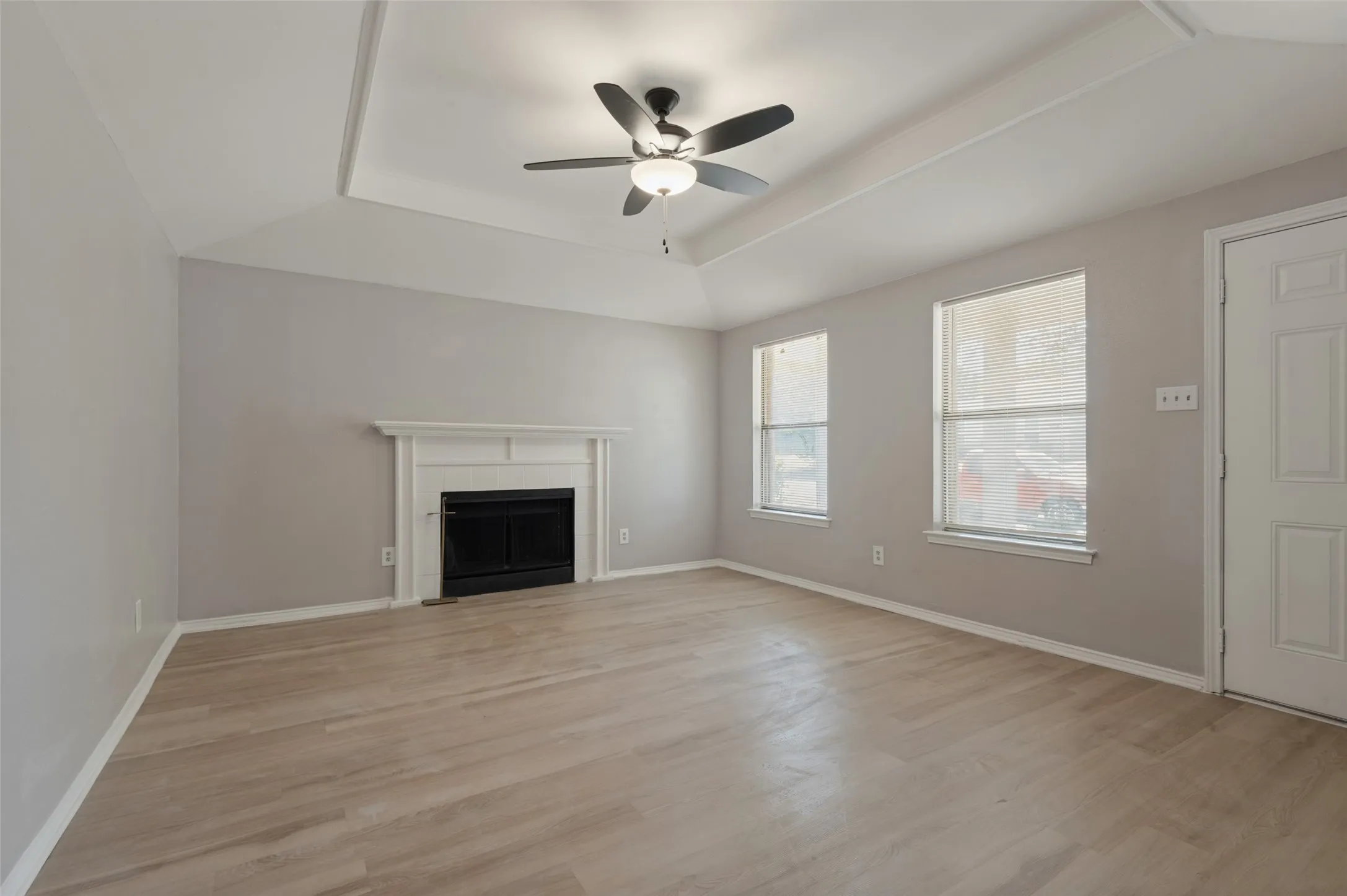 Single Family Residence For Rent in Dallas County , 1003 Stewart Avenue, Duncanville, Texas 75137, 3 Bedroom, 2 Bathroom, 2 Garage spaces, 1,196 Sqft, built in 1985, mls#21298603, Real Estate Agent in Duncanville, Homes For Rent in Dallas county, Homes For Rent in Duncanville, Realtor in Duncanville Texas, Real Estate Brokerage Independent Realty Texas, Luminita Cordes Realtor