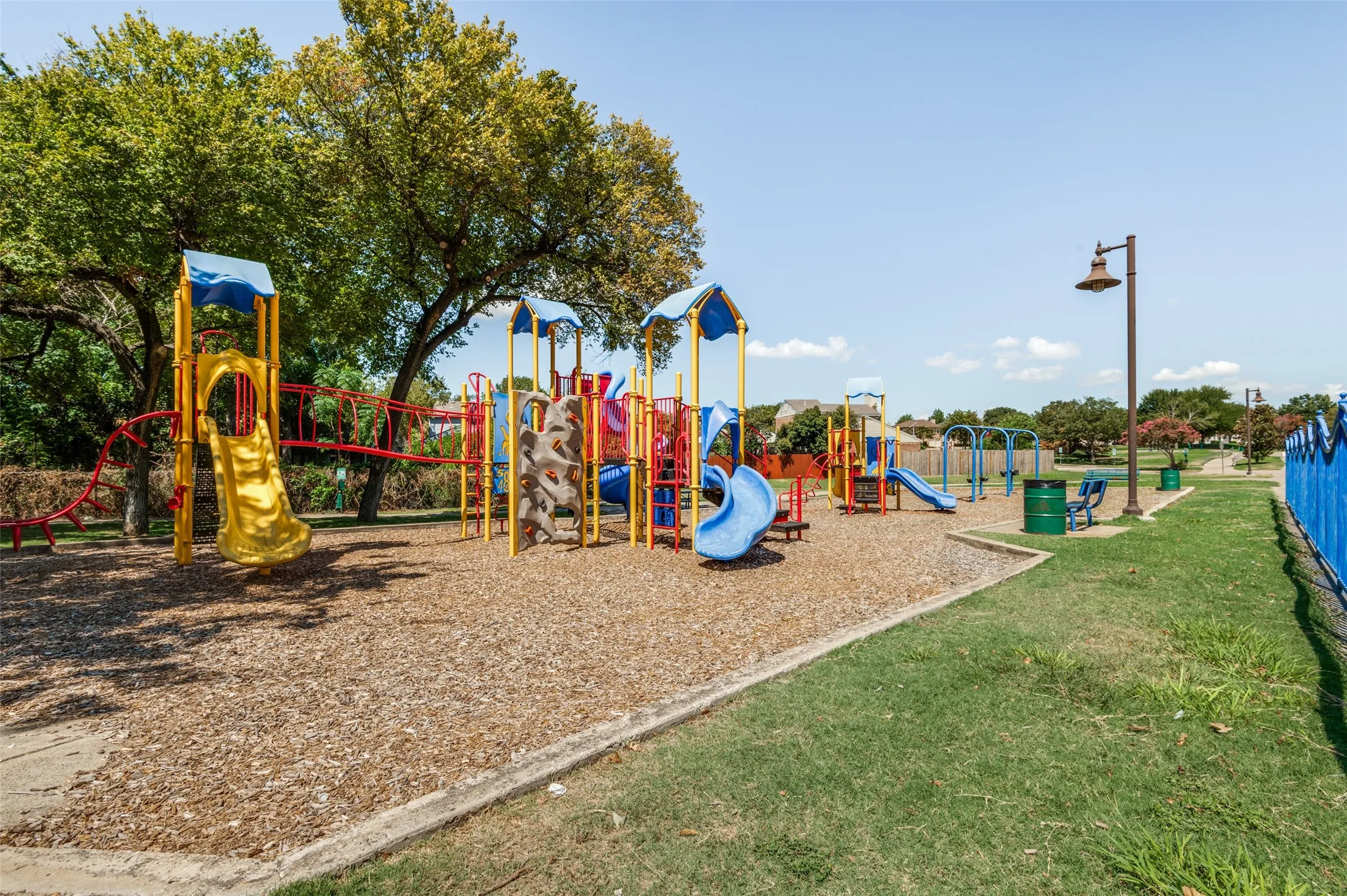 Single Family Residence For Rent in Dallas County , 1003 Stewart Avenue, Duncanville, Texas 75137, 3 Bedroom, 2 Bathroom, 2 Garage spaces, 1,196 Sqft, built in 1985, mls#21298603, Real Estate Agent in Duncanville, Homes For Rent in Dallas county, Homes For Rent in Duncanville, Realtor in Duncanville Texas, Real Estate Brokerage Independent Realty Texas, Luminita Cordes Realtor