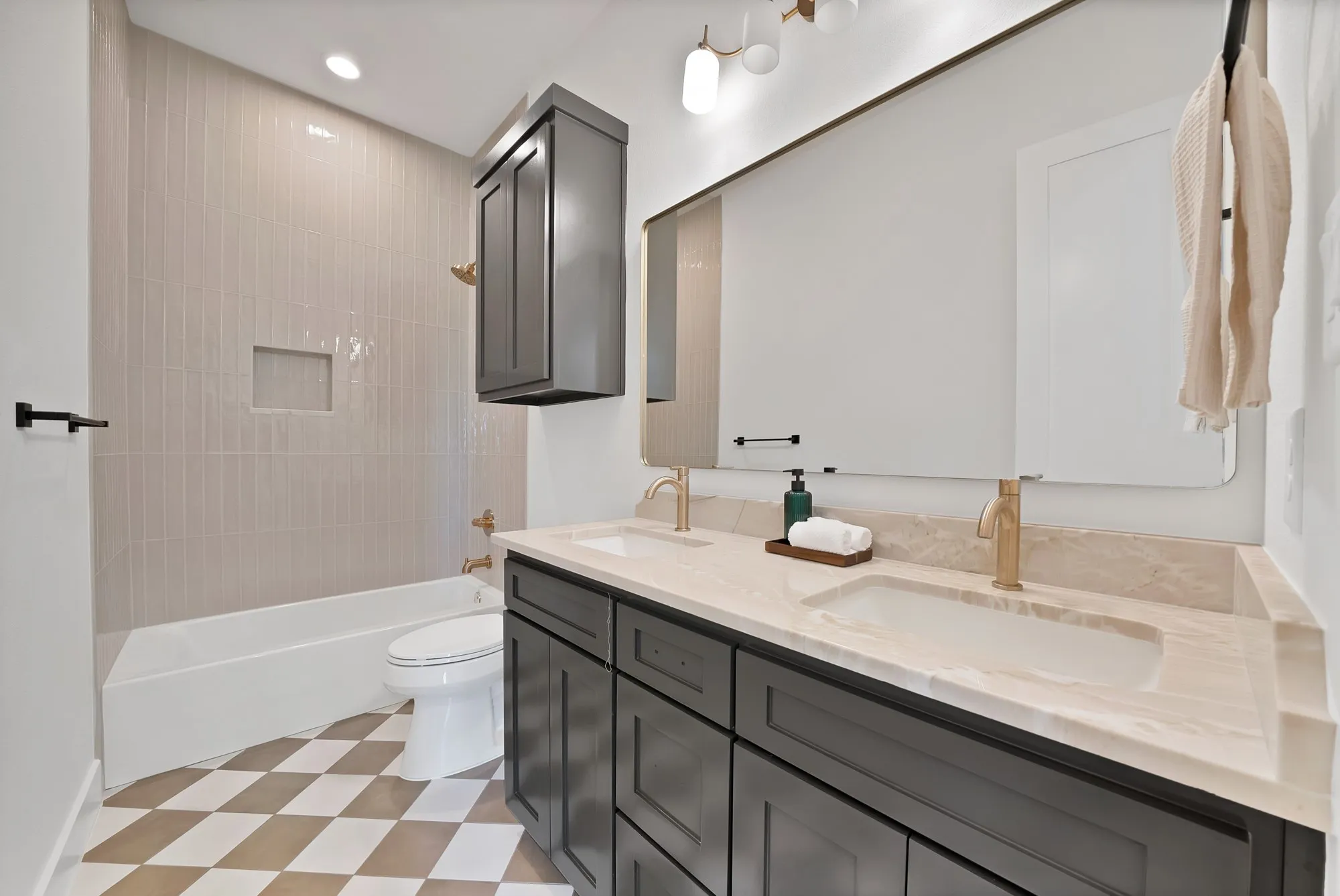 Single Family Residence For Sale in Parker County , 109 Top Flight Drive, Weatherford, Texas 76087, 4 Bedroom, 3 Bathroom, 2 Garage spaces, 2,943 Sqft, built in 2026, mls#21389460, Real Estate Agent in Weatherford, Homes For Sale in Parker county, Homes For Sale in Weatherford, Realtor in Weatherford Texas, Real Estate Brokerage Independent Realty Texas, Luminita Cordes Realtor