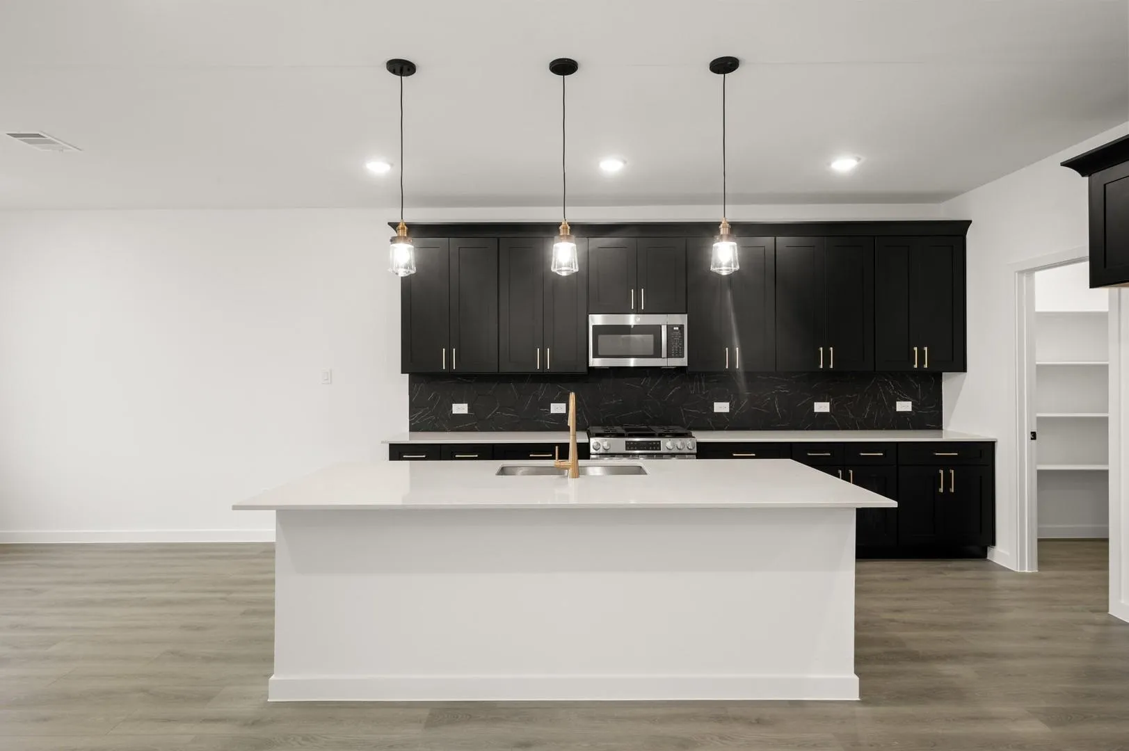 Single Family Residence For Sale in Denton County , 681 Tyronza, Justin, Texas 76247, 4 Bedroom, 4 Bathroom, 2 Garage spaces, 3,619 Sqft, built in 2026, mls#21388372, Real Estate Agent in Justin, Homes For Sale in Denton county, Homes For Sale in Justin, Realtor in Justin Texas, Real Estate Brokerage Independent Realty Texas, Luminita Cordes Realtor