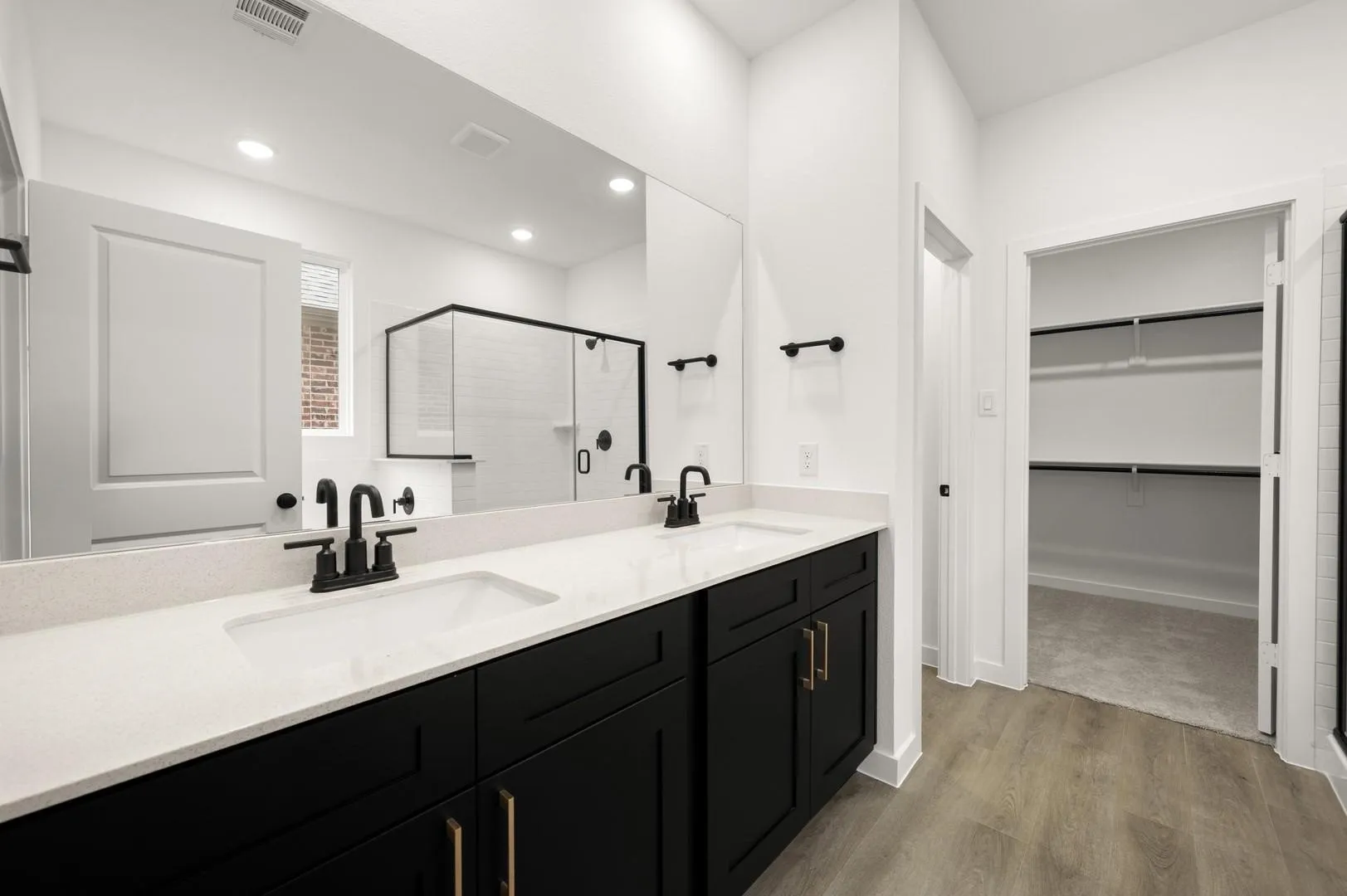 Single Family Residence For Sale in Denton County , 681 Tyronza, Justin, Texas 76247, 4 Bedroom, 4 Bathroom, 2 Garage spaces, 3,619 Sqft, built in 2026, mls#21388372, Real Estate Agent in Justin, Homes For Sale in Denton county, Homes For Sale in Justin, Realtor in Justin Texas, Real Estate Brokerage Independent Realty Texas, Luminita Cordes Realtor
