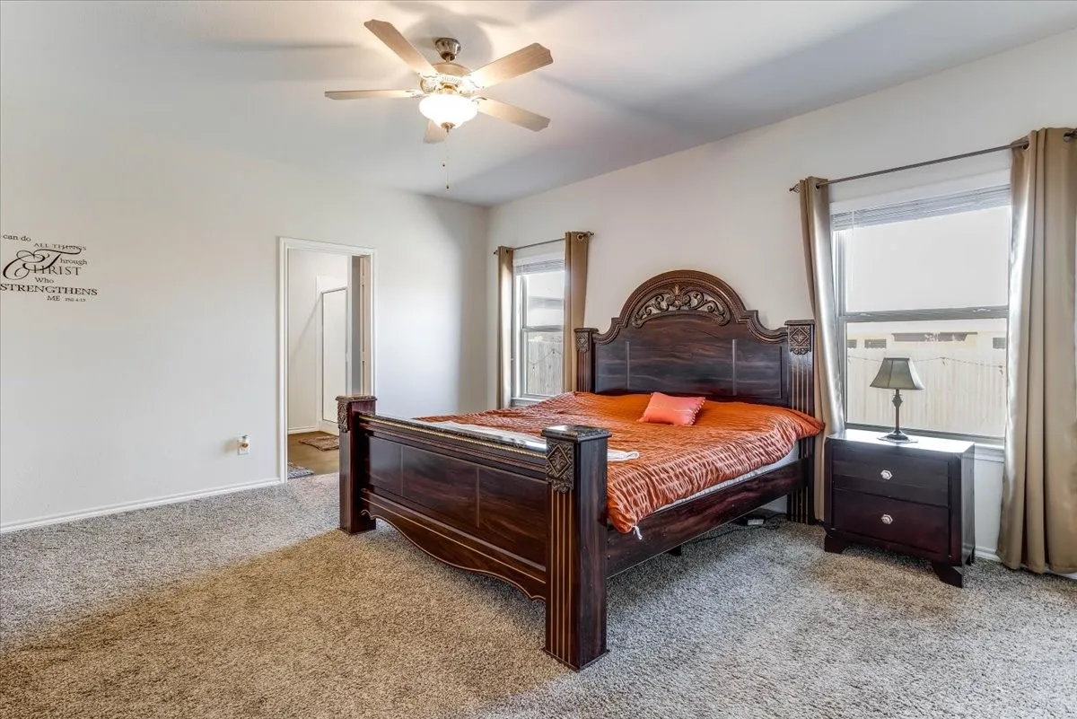 Single Family Residence For Sale in Denton County , 220 Evers Way, Denton, Texas 76207, 4 Bedroom, 3 Bathroom, 2 Garage spaces, 2,697 Sqft, built in 2019, mls#21389402, Real Estate Agent in Denton, Homes For Sale in Denton county, Homes For Sale in Denton, Realtor in Denton Texas, Real Estate Brokerage Independent Realty Texas, Luminita Cordes Realtor
