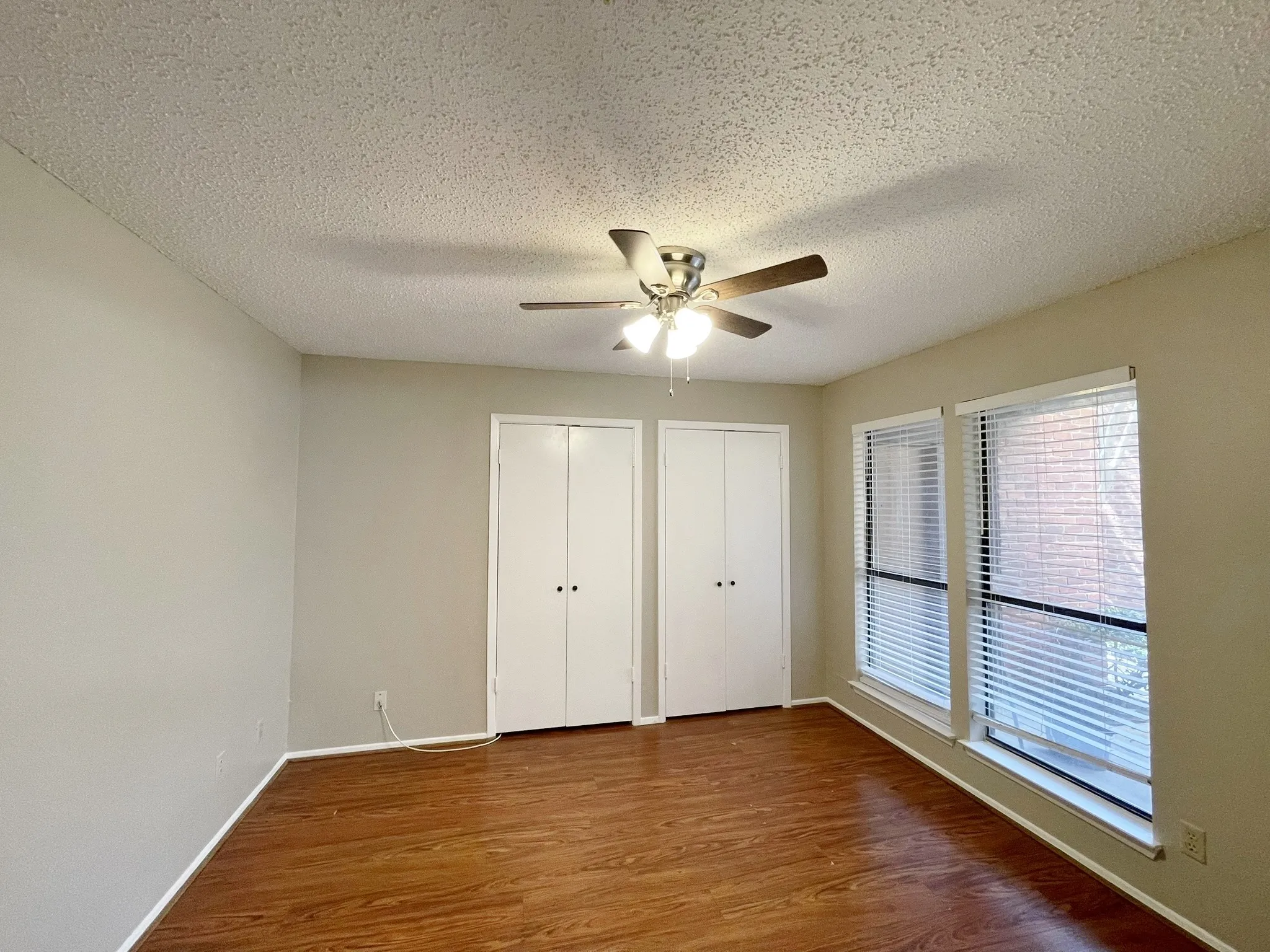 Townhouse For Rent in Dallas County , 1910 Wilshire Drive, Irving, Texas 75061, 2 Bedroom, 2 Bathroom, 2 Garage spaces, 1,319 Sqft, built in 1984, mls#21389518, Real Estate Agent in Irving, Homes For Rent in Dallas county, Homes For Rent in Irving, Realtor in Irving Texas, Real Estate Brokerage Independent Realty Texas, Luminita Cordes Realtor