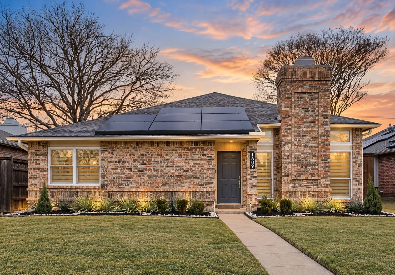 Single Family Residence For Sale in Collin County , 1609 Toddville Circle, Plano, Texas 75025, 3 Bedroom, 2 Bathroom, 2 Garage spaces, 1,758 Sqft, built in 1986, mls#21389525, Real Estate Agent in Plano, Homes For Sale in Collin county, Homes For Sale in Plano, Realtor in Plano Texas, Real Estate Brokerage Independent Realty Texas, Luminita Cordes Realtor