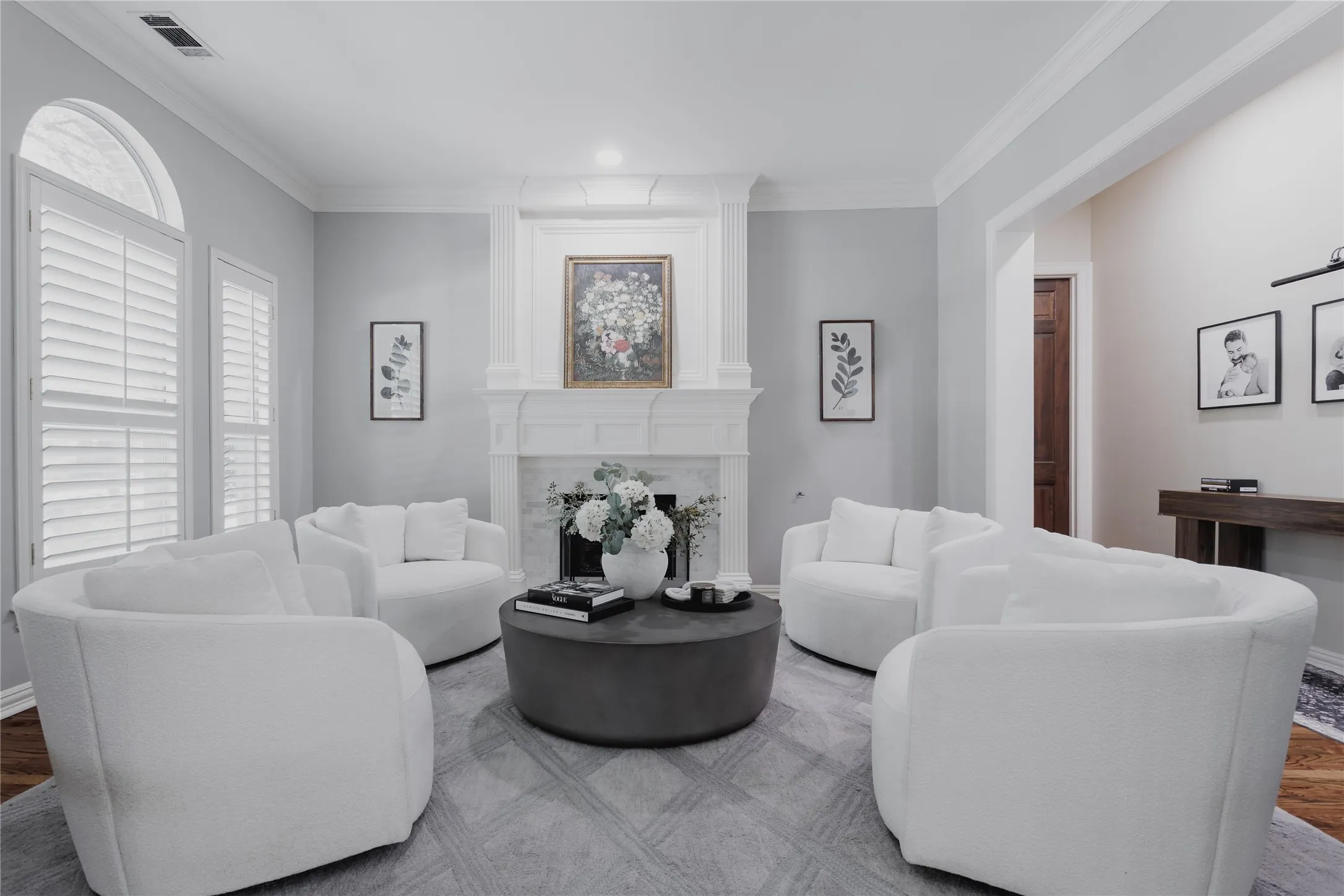 Formal Living or Flex room for YOUR Needs!