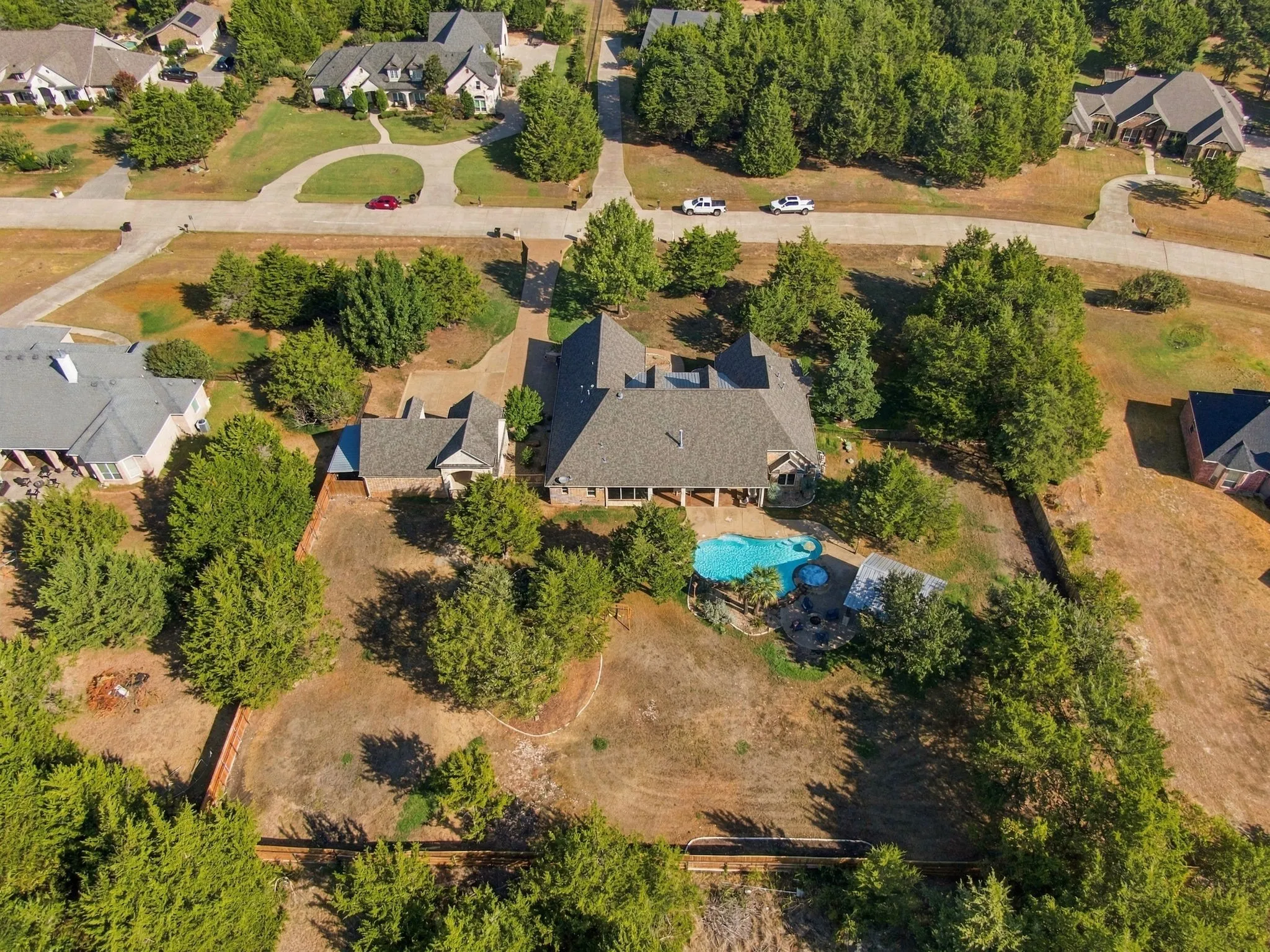 Single Family Residence For Sale in Ellis County , 4050 Wisteria Trail, Midlothian, Texas 76065, 4 Bedroom, 4 Bathroom, 4 Garage spaces, 3,614 Sqft, built in 2006, mls#21376104, Real Estate Agent in Midlothian, Homes For Sale in Ellis county, Homes For Sale in Midlothian, Realtor in Midlothian Texas, Real Estate Brokerage Independent Realty Texas, Luminita Cordes Realtor