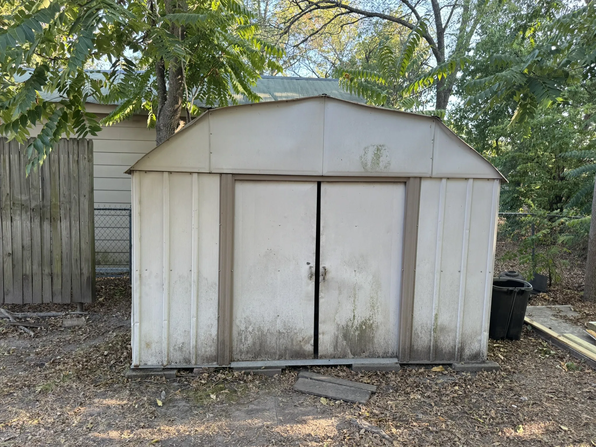 Single Family Residence For Rent in Hunt County , 1307 Church Street, Commerce, Texas 75428, 2 Bedroom, 1 Bathroom, Garage spaces, 835 Sqft, built in 1950, mls#21389026, Real Estate Agent in Commerce, Homes For Rent in Hunt county, Homes For Rent in Commerce, Realtor in Commerce Texas, Real Estate Brokerage Independent Realty Texas, Luminita Cordes Realtor