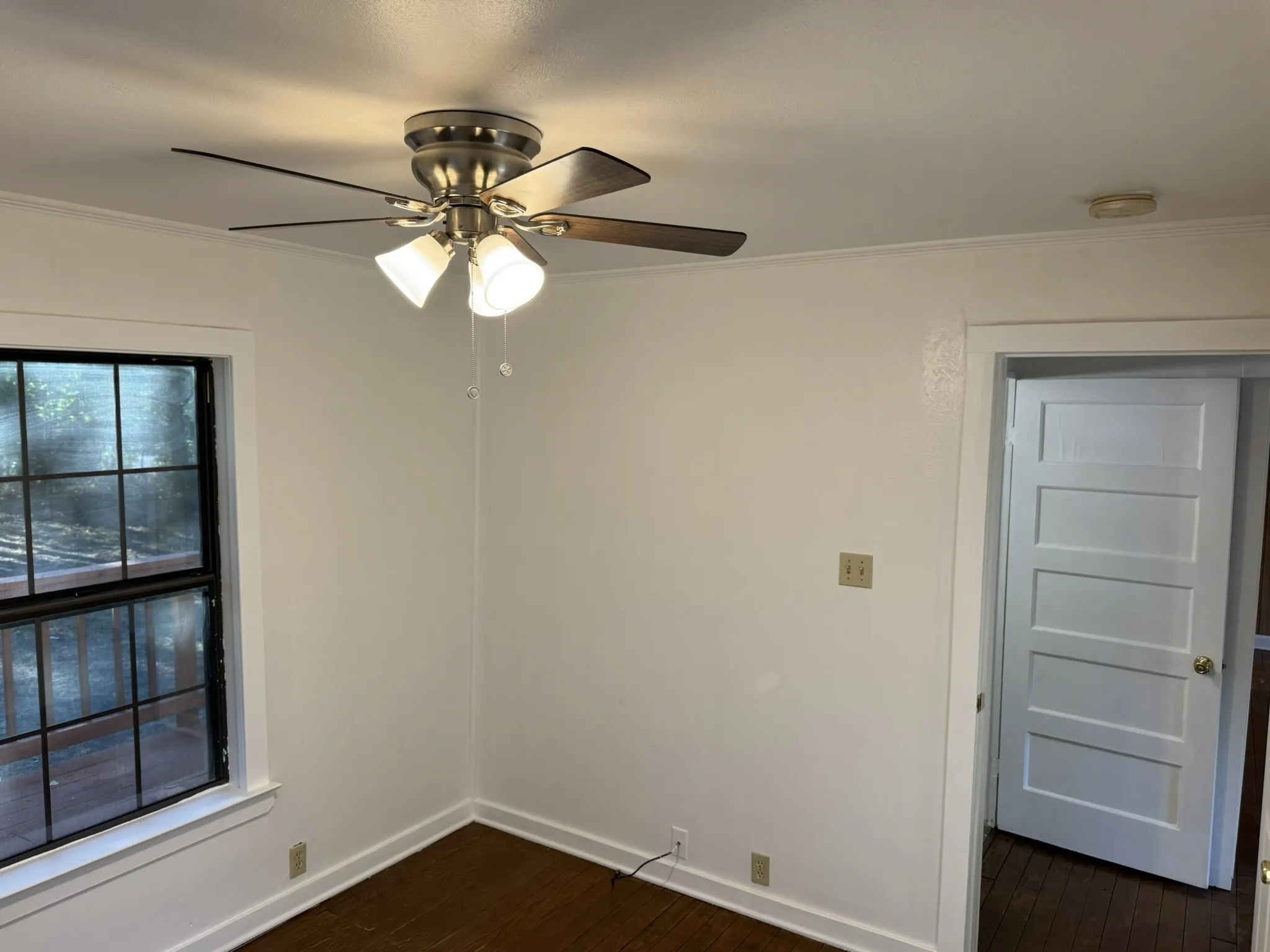 Single Family Residence For Rent in Hunt County , 1307 Church Street, Commerce, Texas 75428, 2 Bedroom, 1 Bathroom, Garage spaces, 835 Sqft, built in 1950, mls#21389026, Real Estate Agent in Commerce, Homes For Rent in Hunt county, Homes For Rent in Commerce, Realtor in Commerce Texas, Real Estate Brokerage Independent Realty Texas, Luminita Cordes Realtor