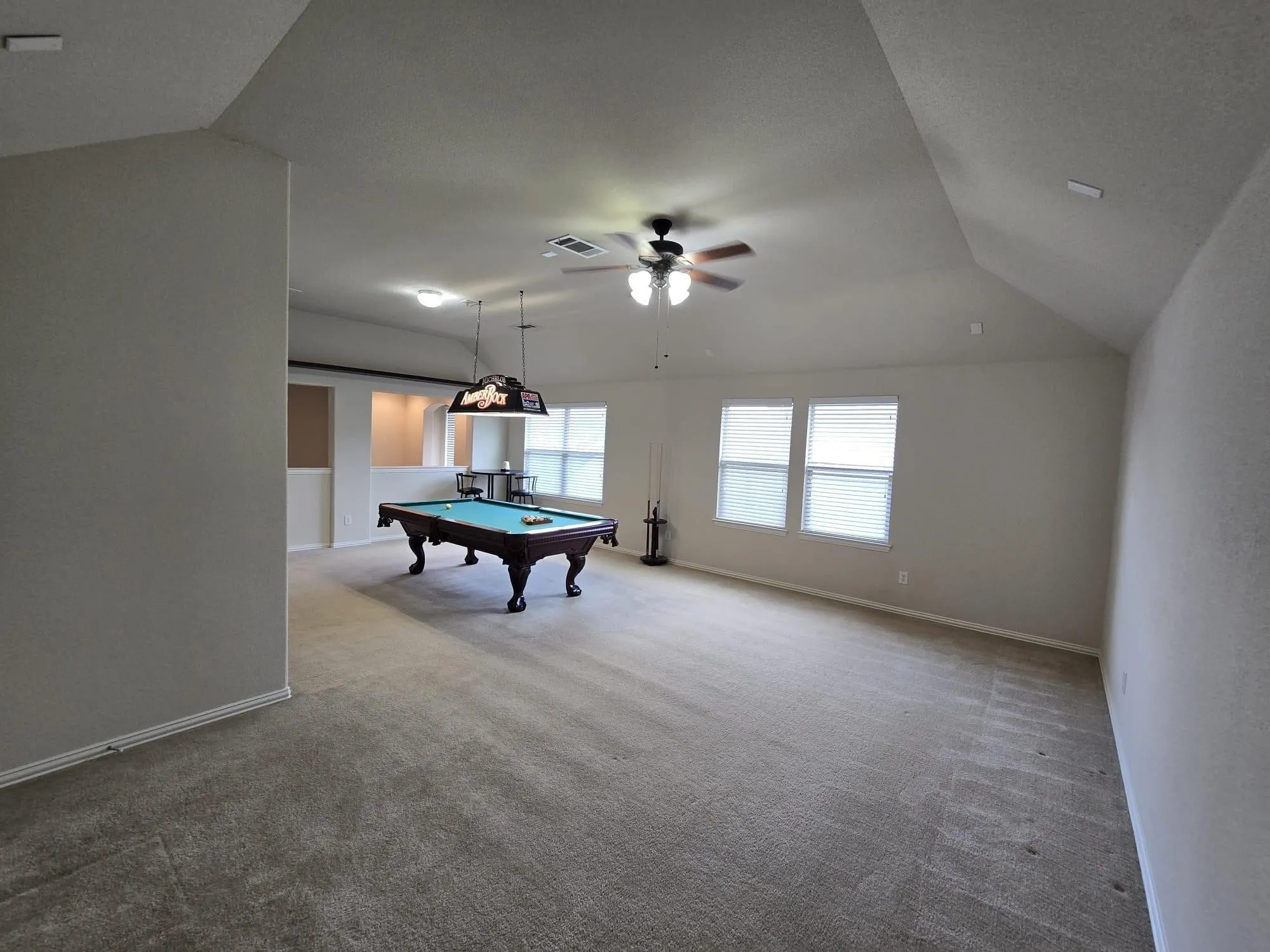 Single Family Residence For Rent in Denton County , 213 Willet Court, Little Elm, Texas 75068, 3 Bedroom, 3 Bathroom, 2 Garage spaces, 2,735 Sqft, built in 2008, mls#21389542, Real Estate Agent in Little Elm, Homes For Rent in Denton county, Homes For Rent in Little Elm, Realtor in Little Elm Texas, Real Estate Brokerage Independent Realty Texas, Luminita Cordes Realtor