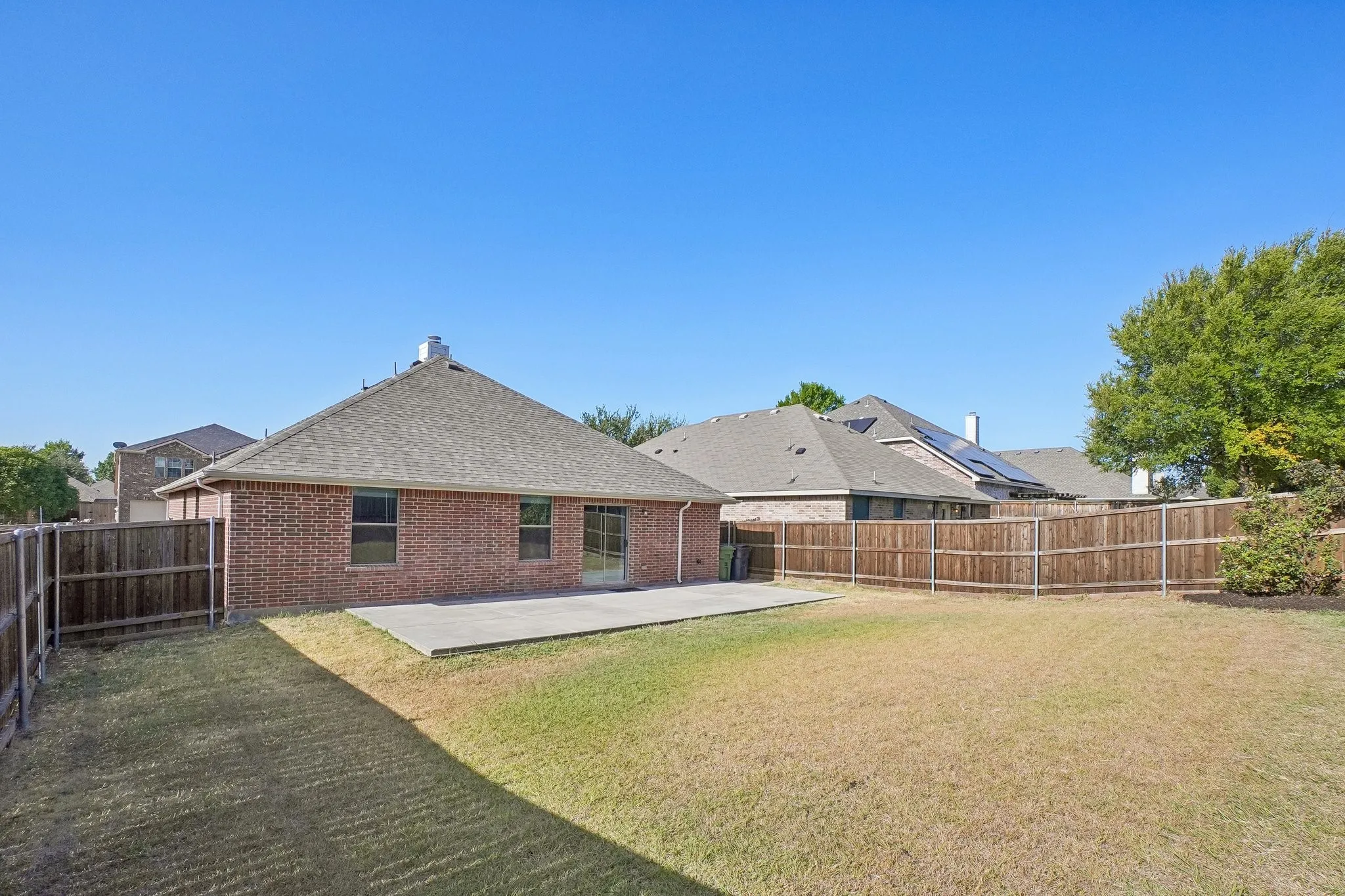 Single Family Residence For Sale in Denton County , 5530 Exeter Drive, Prosper, Texas 75078, 3 Bedroom, 2 Bathroom, 2 Garage spaces, 1,554 Sqft, built in 2008, mls#21385332, Real Estate Agent in Prosper, Homes For Sale in Denton county, Homes For Sale in Prosper, Realtor in Prosper Texas, Real Estate Brokerage Independent Realty Texas, Luminita Cordes Realtor