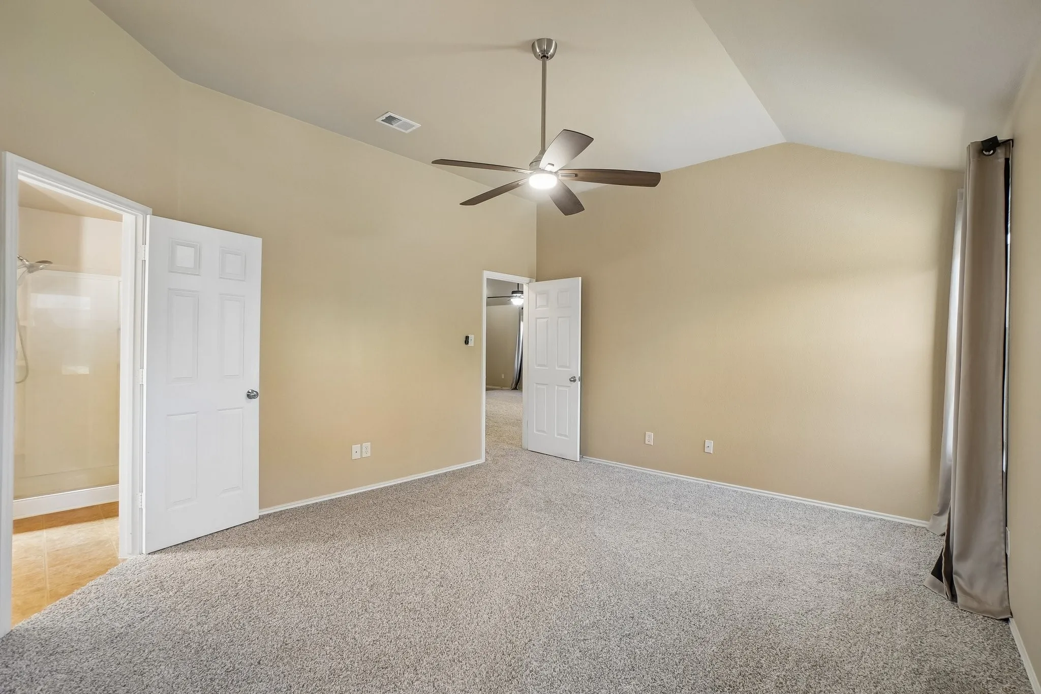 Single Family Residence For Sale in Denton County , 5530 Exeter Drive, Prosper, Texas 75078, 3 Bedroom, 2 Bathroom, 2 Garage spaces, 1,554 Sqft, built in 2008, mls#21385332, Real Estate Agent in Prosper, Homes For Sale in Denton county, Homes For Sale in Prosper, Realtor in Prosper Texas, Real Estate Brokerage Independent Realty Texas, Luminita Cordes Realtor