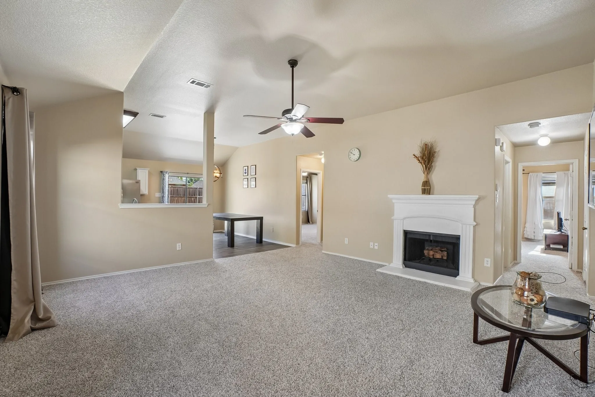 Single Family Residence For Sale in Denton County , 5530 Exeter Drive, Prosper, Texas 75078, 3 Bedroom, 2 Bathroom, 2 Garage spaces, 1,554 Sqft, built in 2008, mls#21385332, Real Estate Agent in Prosper, Homes For Sale in Denton county, Homes For Sale in Prosper, Realtor in Prosper Texas, Real Estate Brokerage Independent Realty Texas, Luminita Cordes Realtor