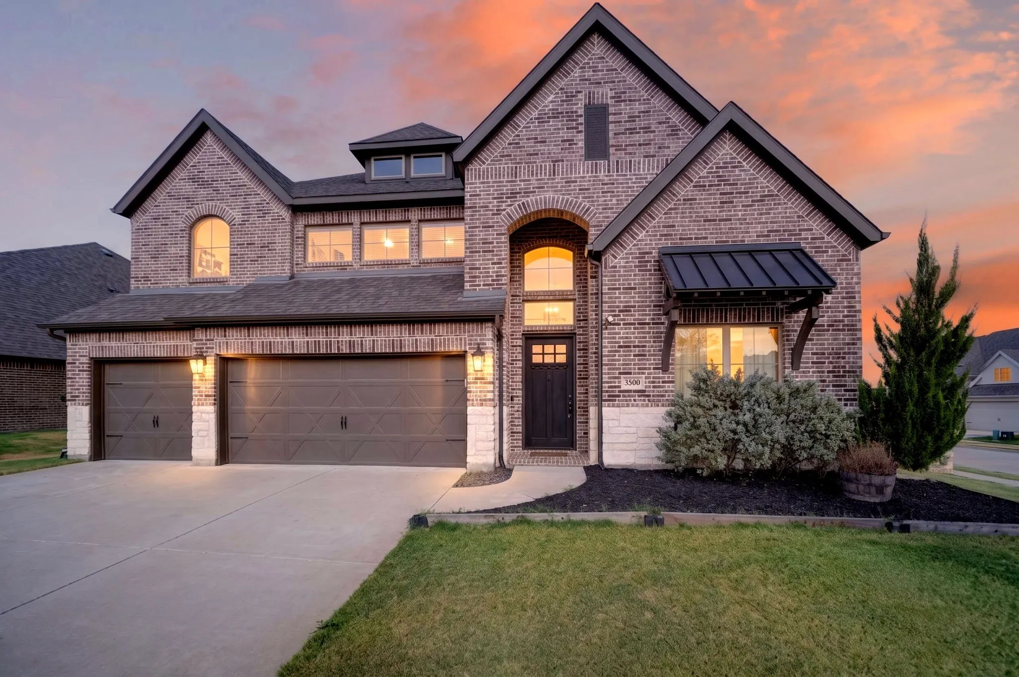 Single Family Residence For Sale in Denton County , 3500 Bristle Cone Drive, Little Elm, Texas 75068, 5 Bedroom, 4 Bathroom, 3 Garage spaces, 3,435 Sqft, built in 2020, mls#21385932, Real Estate Agent in Little Elm, Homes For Sale in Denton county, Homes For Sale in Little Elm, Realtor in Little Elm Texas, Real Estate Brokerage Independent Realty Texas, Luminita Cordes Realtor