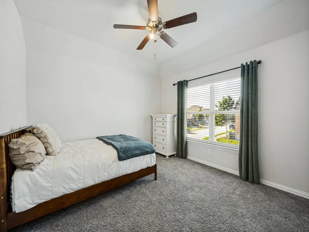 Single Family Residence For Sale in Denton County , 2076 Barx Drive, Little Elm, Texas 75068, 4 Bedroom, 4 Bathroom, 2 Garage spaces, 3,100 Sqft, built in 2022, mls#21386106, Real Estate Agent in Little Elm, Homes For Sale in Denton county, Homes For Sale in Little Elm, Realtor in Little Elm Texas, Real Estate Brokerage Independent Realty Texas, Luminita Cordes Realtor