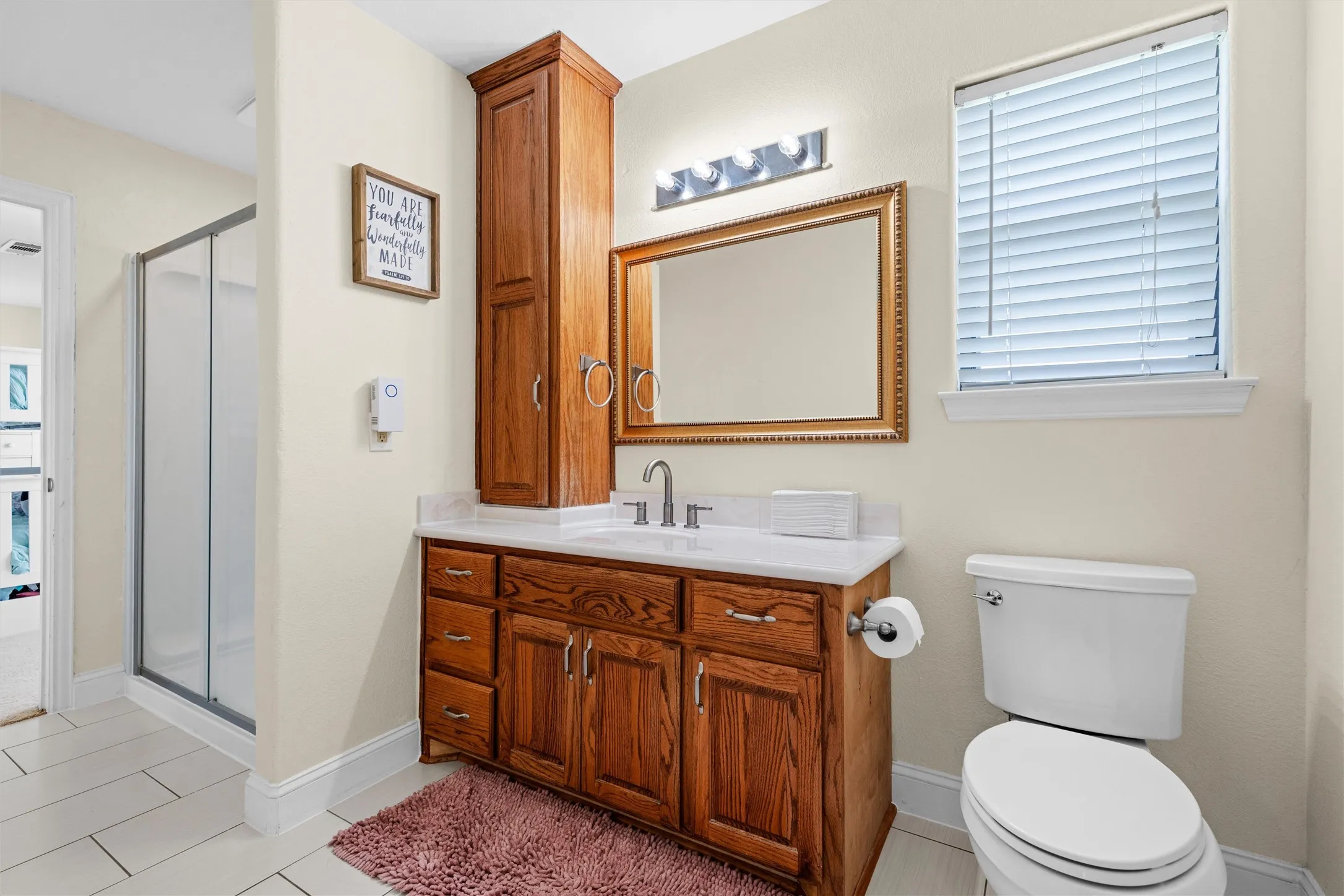 Single Family Residence For Sale in Ellis County , 7241 Colwell Drive, Midlothian, Texas 76065, 6 Bedroom, 3 Bathroom, 2 Garage spaces, 3,189 Sqft, built in 2005, mls#21389519, Real Estate Agent in Midlothian, Homes For Sale in Ellis county, Homes For Sale in Midlothian, Realtor in Midlothian Texas, Real Estate Brokerage Independent Realty Texas, Luminita Cordes Realtor