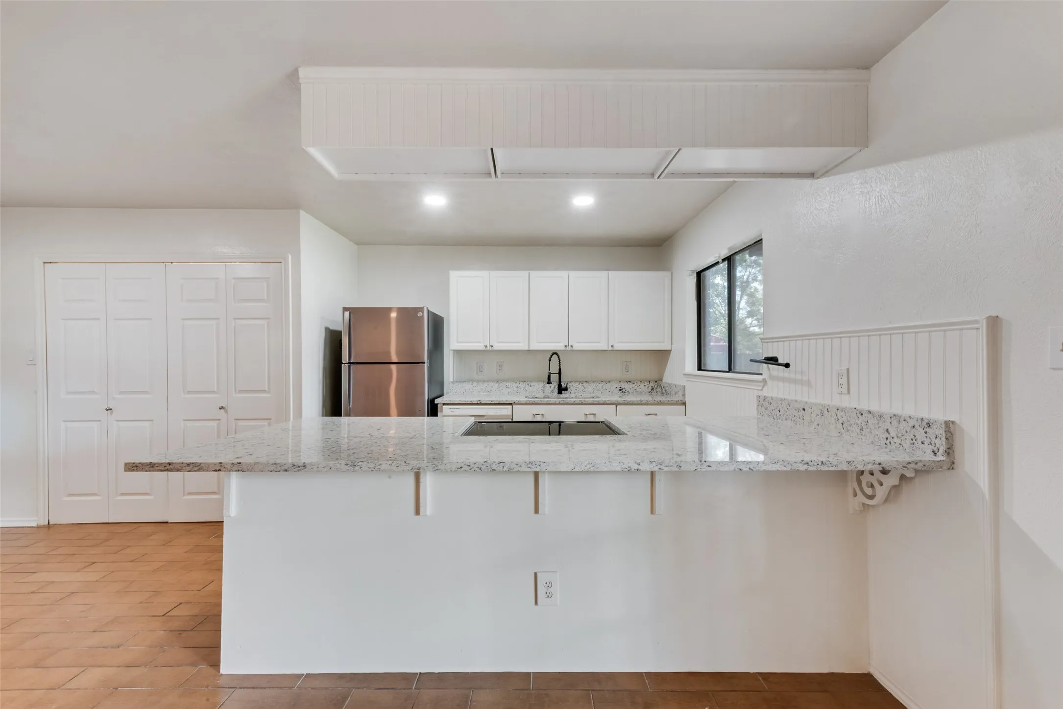 Single Family Residence For Rent in Kaufman County , 515 Forestwood Drive, Forney, Texas 75126, 3 Bedroom, 2 Bathroom, 2 Garage spaces, 1,471 Sqft, built in 1979, mls#21388597, Real Estate Agent in Forney, Homes For Rent in Kaufman county, Homes For Rent in Forney, Realtor in Forney Texas, Real Estate Brokerage Independent Realty Texas, Luminita Cordes Realtor