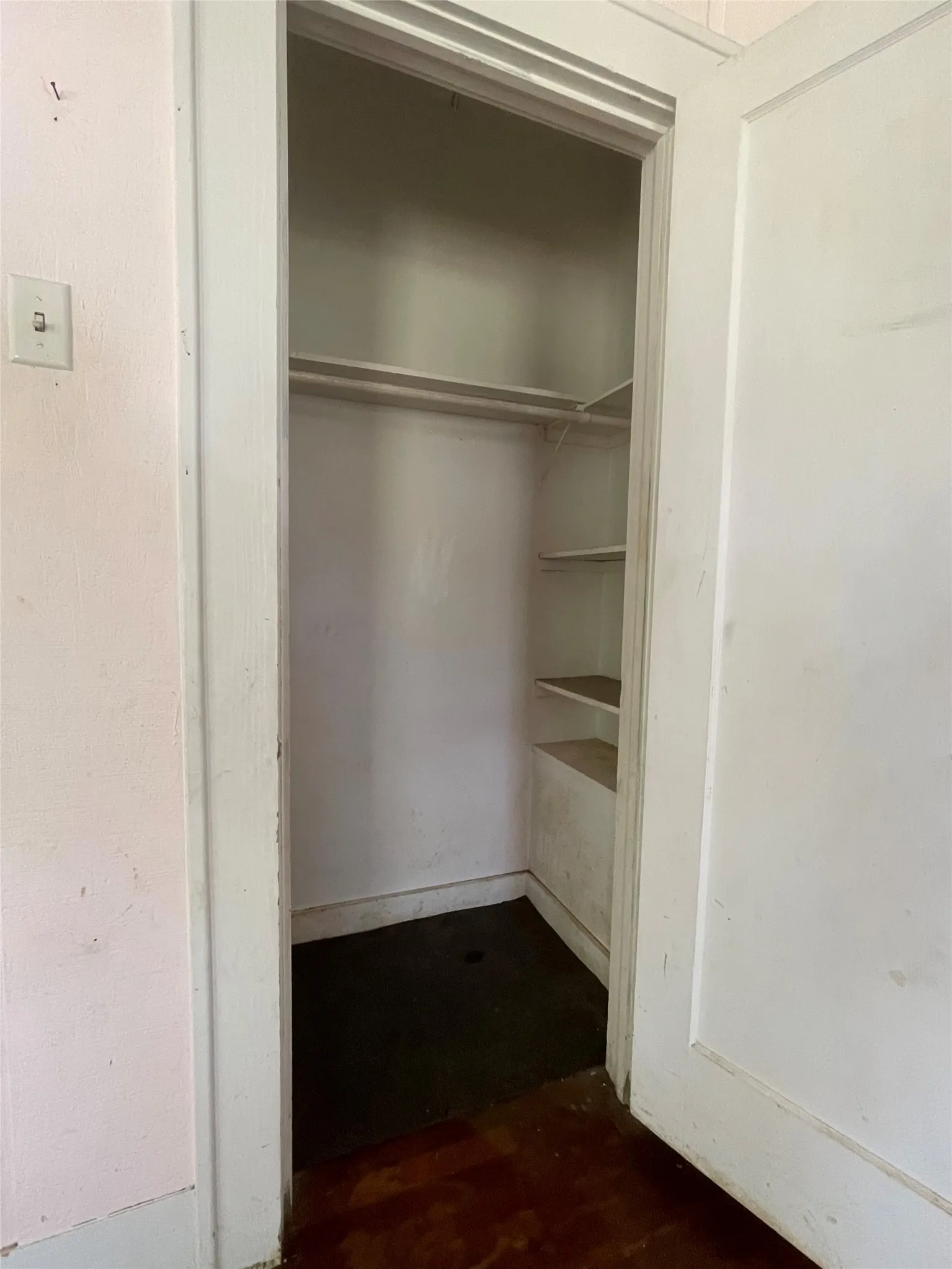 Office For Rent in Henderson County , 411 Corsicana Street E, Athens, Texas 75751, 0, 0, Garage spaces, 0 Sqft, built in 1930, mls#21388132, Real Estate Agent in Athens, Homes For Rent in Henderson county, Homes For Rent in Athens, Realtor in Athens Texas, Real Estate Brokerage Independent Realty Texas, Luminita Cordes Realtor