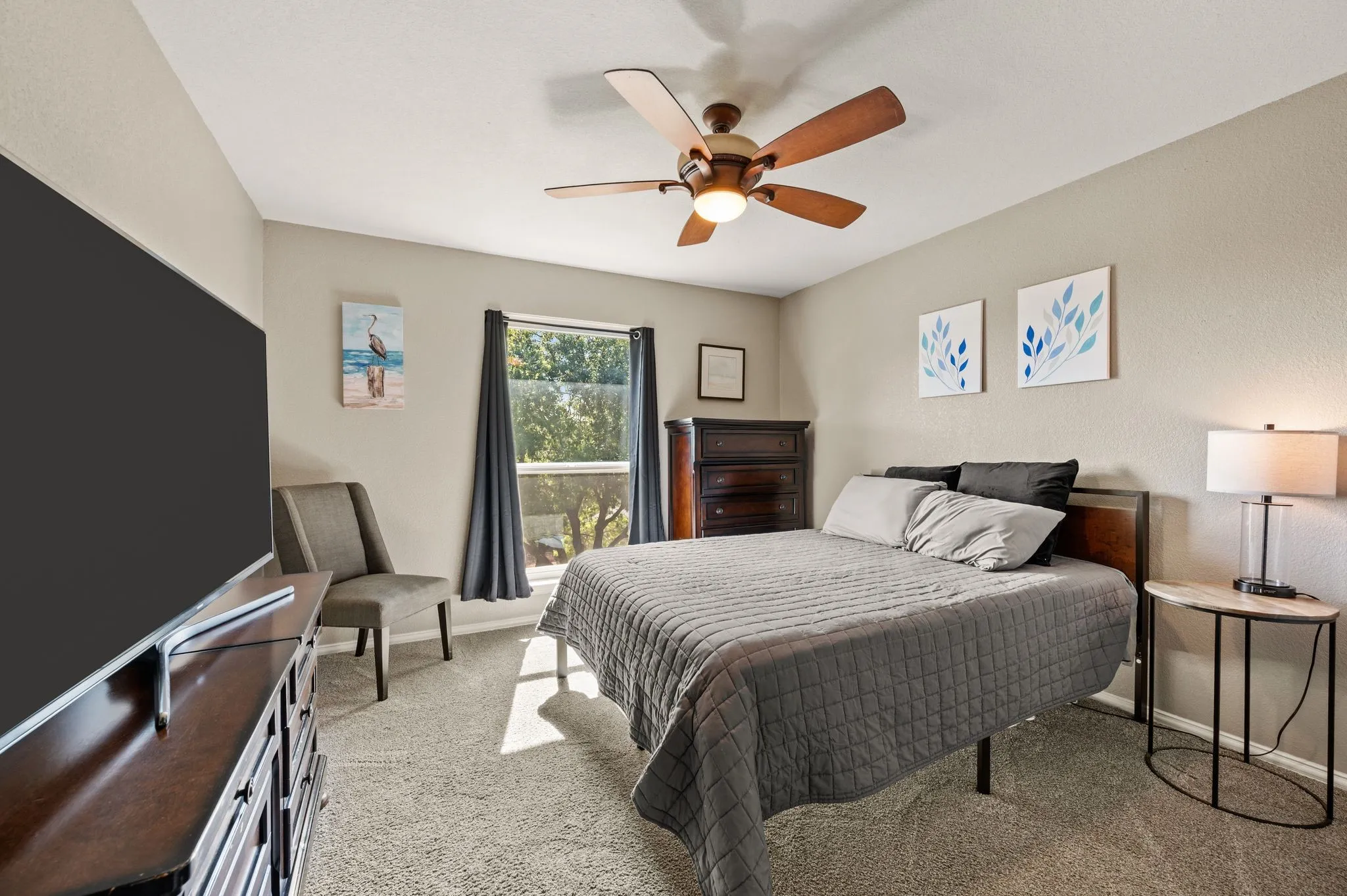 Single Family Residence For Sale in Parker County , 230 Hidden Acres Lane, Weatherford, Texas 76087, 4 Bedroom, 3 Bathroom, 2 Garage spaces, 2,796 Sqft, built in 2001, mls#21389292, Real Estate Agent in Weatherford, Homes For Sale in Parker county, Homes For Sale in Weatherford, Realtor in Weatherford Texas, Real Estate Brokerage Independent Realty Texas, Luminita Cordes Realtor