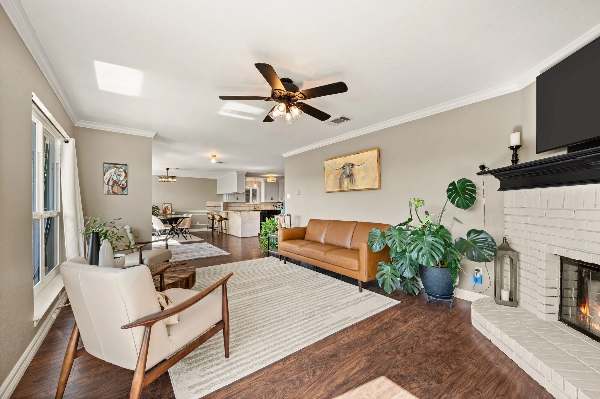 Single Family Residence For Sale in Parker County , 230 Hidden Acres Lane, Weatherford, Texas 76087, 4 Bedroom, 3 Bathroom, 2 Garage spaces, 2,796 Sqft, built in 2001, mls#21389292, Real Estate Agent in Weatherford, Homes For Sale in Parker county, Homes For Sale in Weatherford, Realtor in Weatherford Texas, Real Estate Brokerage Independent Realty Texas, Luminita Cordes Realtor