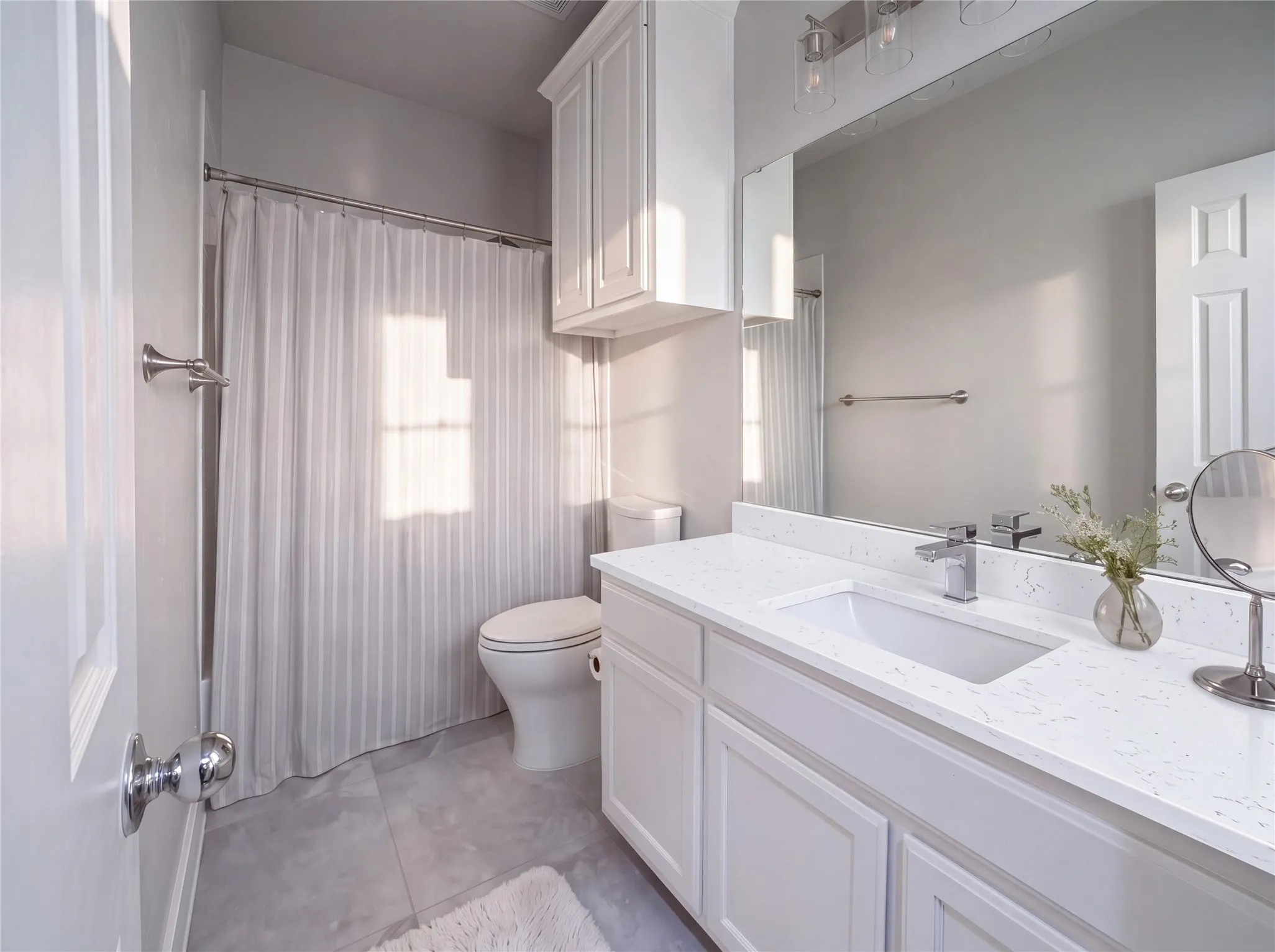 Townhouse For Sale in Dallas County , 4228 Spyglass Hill Lane, Irving, Texas 75038, 3 Bedroom, 3 Bathroom, 2 Garage spaces, 2,139 Sqft, built in 1998, mls#21388137, Real Estate Agent in Irving, Homes For Sale in Dallas county, Homes For Sale in Irving, Realtor in Irving Texas, Real Estate Brokerage Independent Realty Texas, Luminita Cordes Realtor