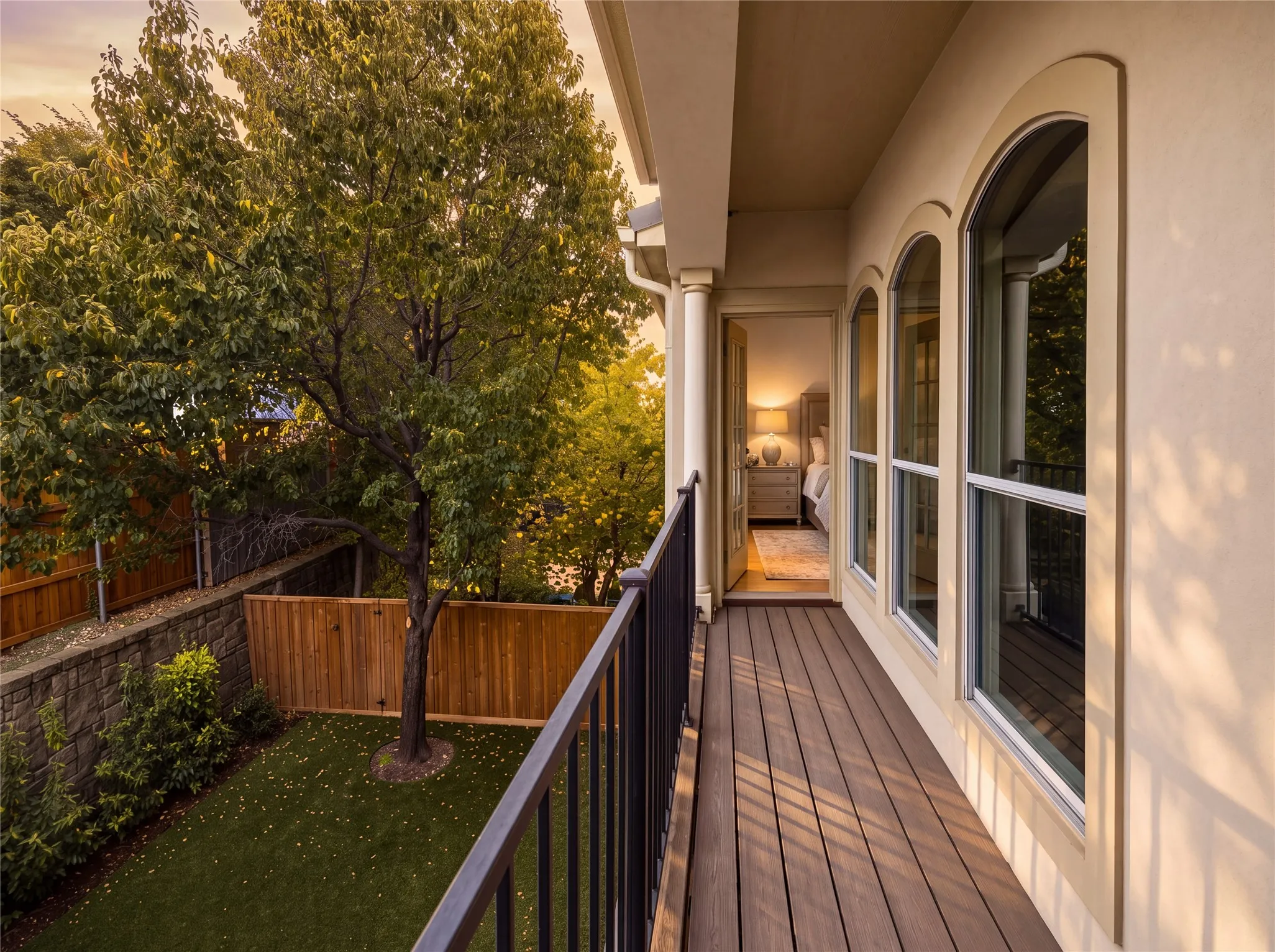 Townhouse For Sale in Dallas County , 4228 Spyglass Hill Lane, Irving, Texas 75038, 3 Bedroom, 3 Bathroom, 2 Garage spaces, 2,139 Sqft, built in 1998, mls#21388137, Real Estate Agent in Irving, Homes For Sale in Dallas county, Homes For Sale in Irving, Realtor in Irving Texas, Real Estate Brokerage Independent Realty Texas, Luminita Cordes Realtor