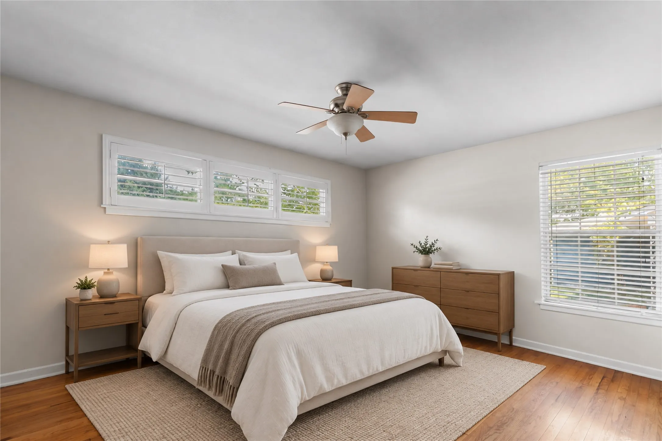 Single Family Residence For Sale in Grayson County , 1710 W College Street, Sherman, Texas 75092, 3 Bedroom, 2 Bathroom, 1 Garage spaces, 1,238 Sqft, built in 1958, mls#21389574, Real Estate Agent in Sherman, Homes For Sale in Grayson county, Homes For Sale in Sherman, Realtor in Sherman Texas, Real Estate Brokerage Independent Realty Texas, Luminita Cordes Realtor